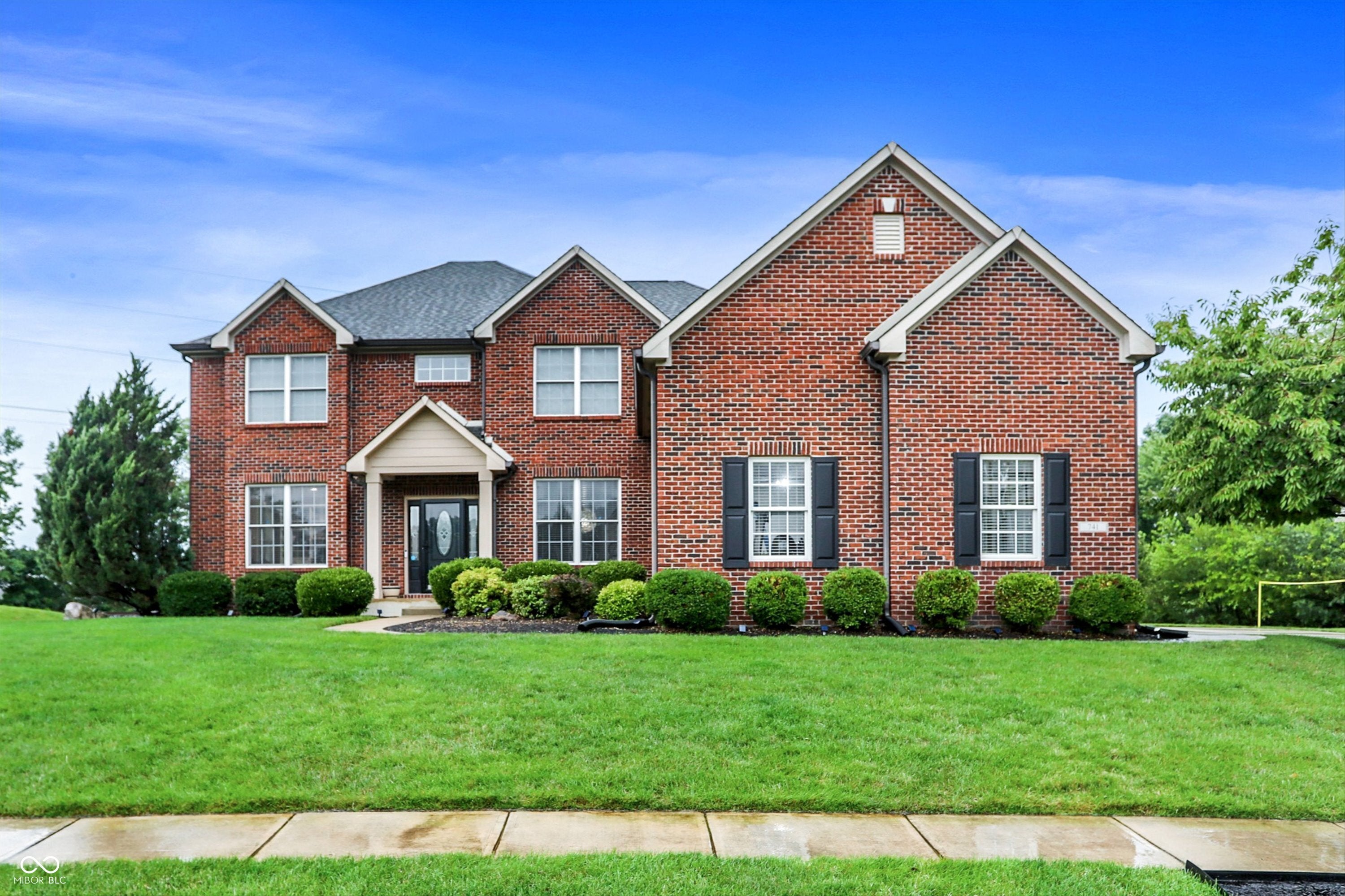Photo of 741 Fountain Court Brownsburg, IN 46112