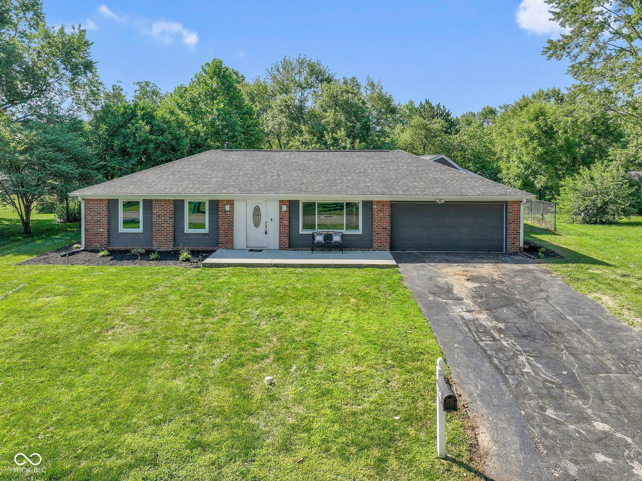 1603 Mccollough Drive, Indianapolis