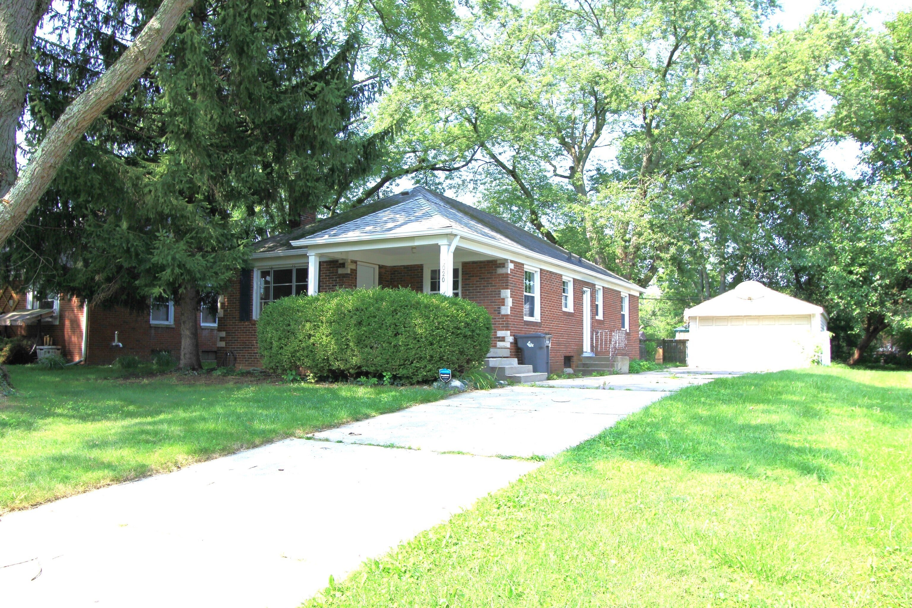 3020 Sharon Avenue, Indianapolis