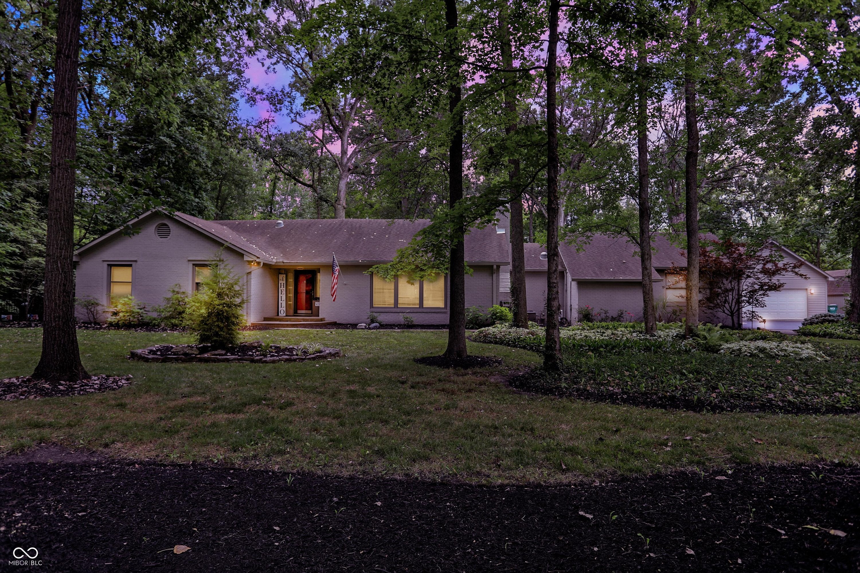 Photo of 1107 Foxglove Court Zionsville, IN 46077