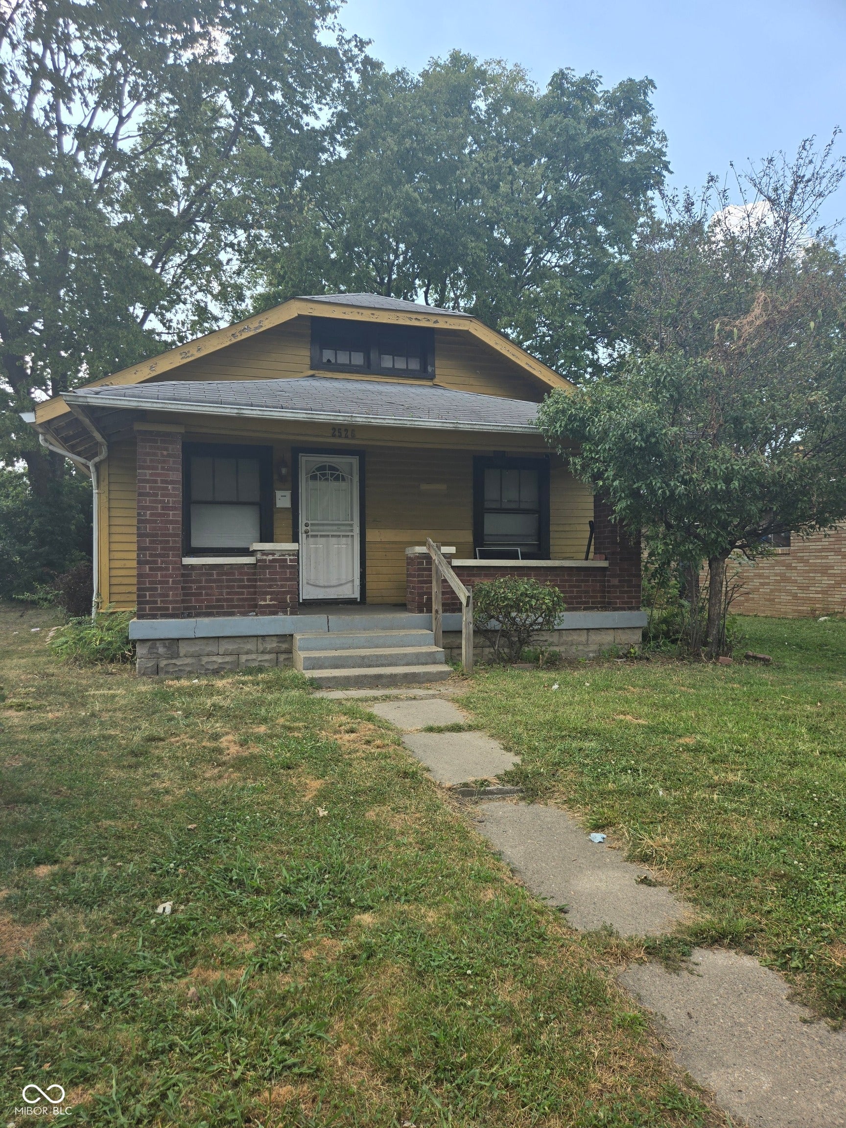 2526 Caroline Avenue, Indianapolis