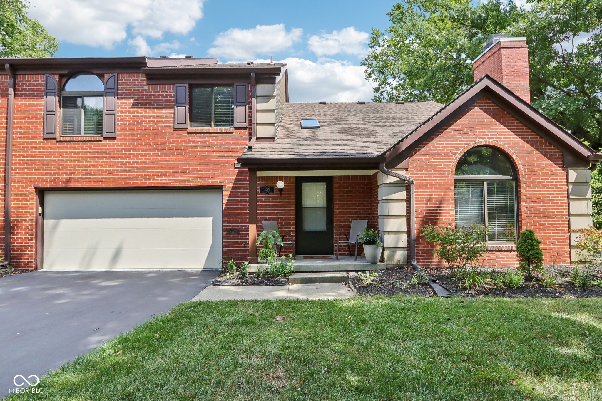 9222 Golden Woods Drive, Indianapolis