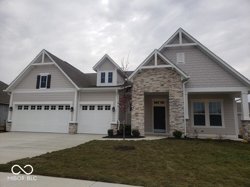 15798 Vitalize Run, Fishers