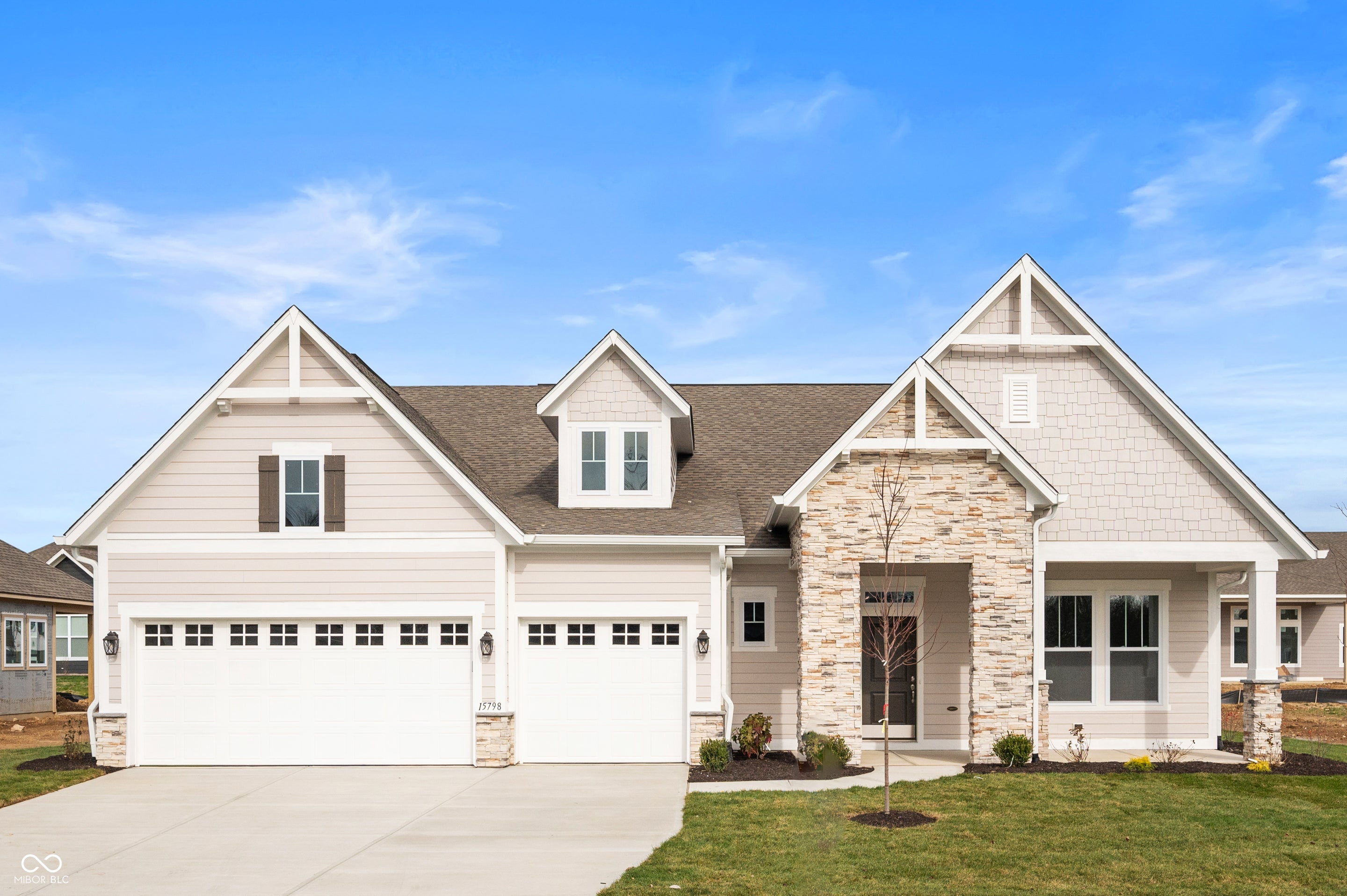 15798 Vitalize Run, Fishers