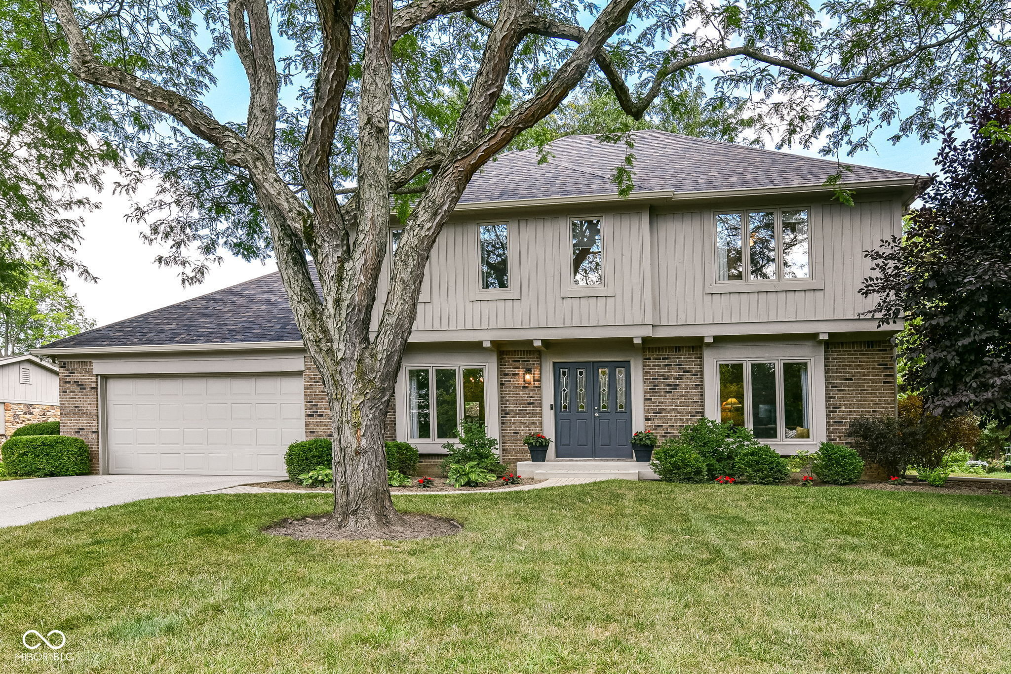 8821 Fathom Crest, Indianapolis