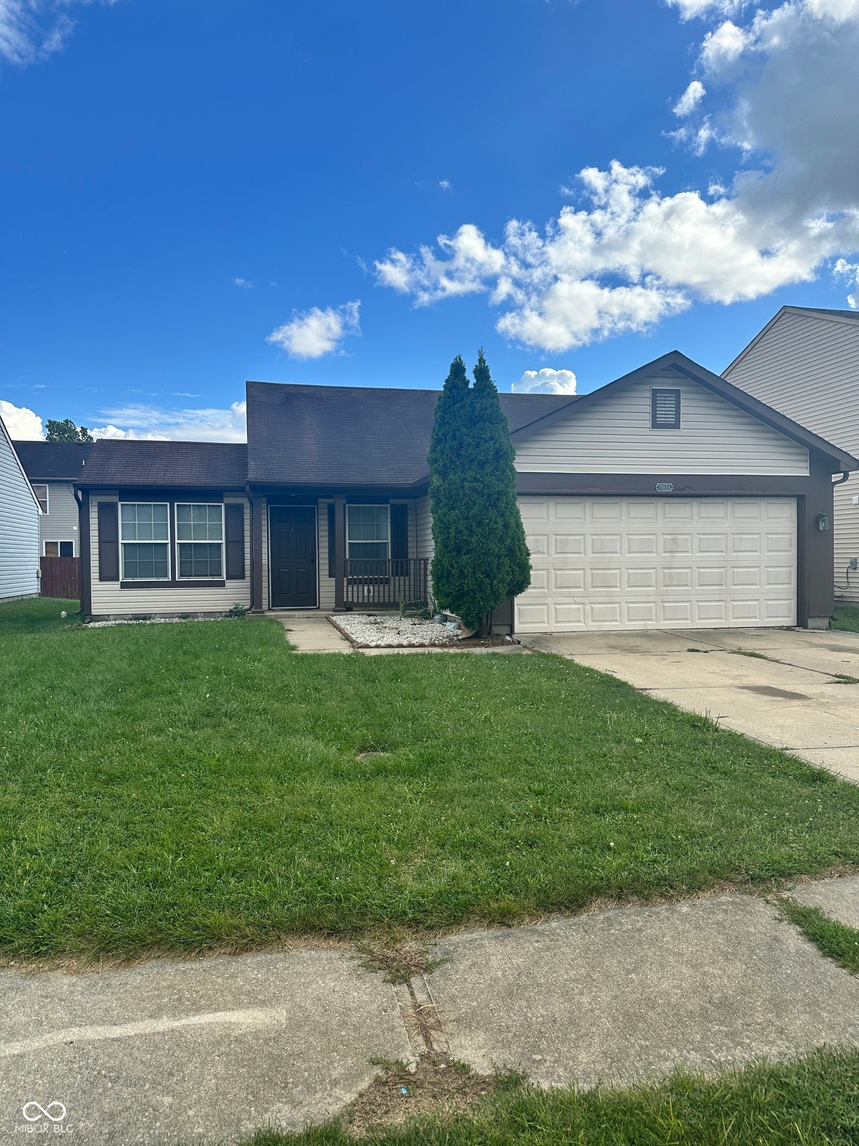 7109 Sun Court, Indianapolis