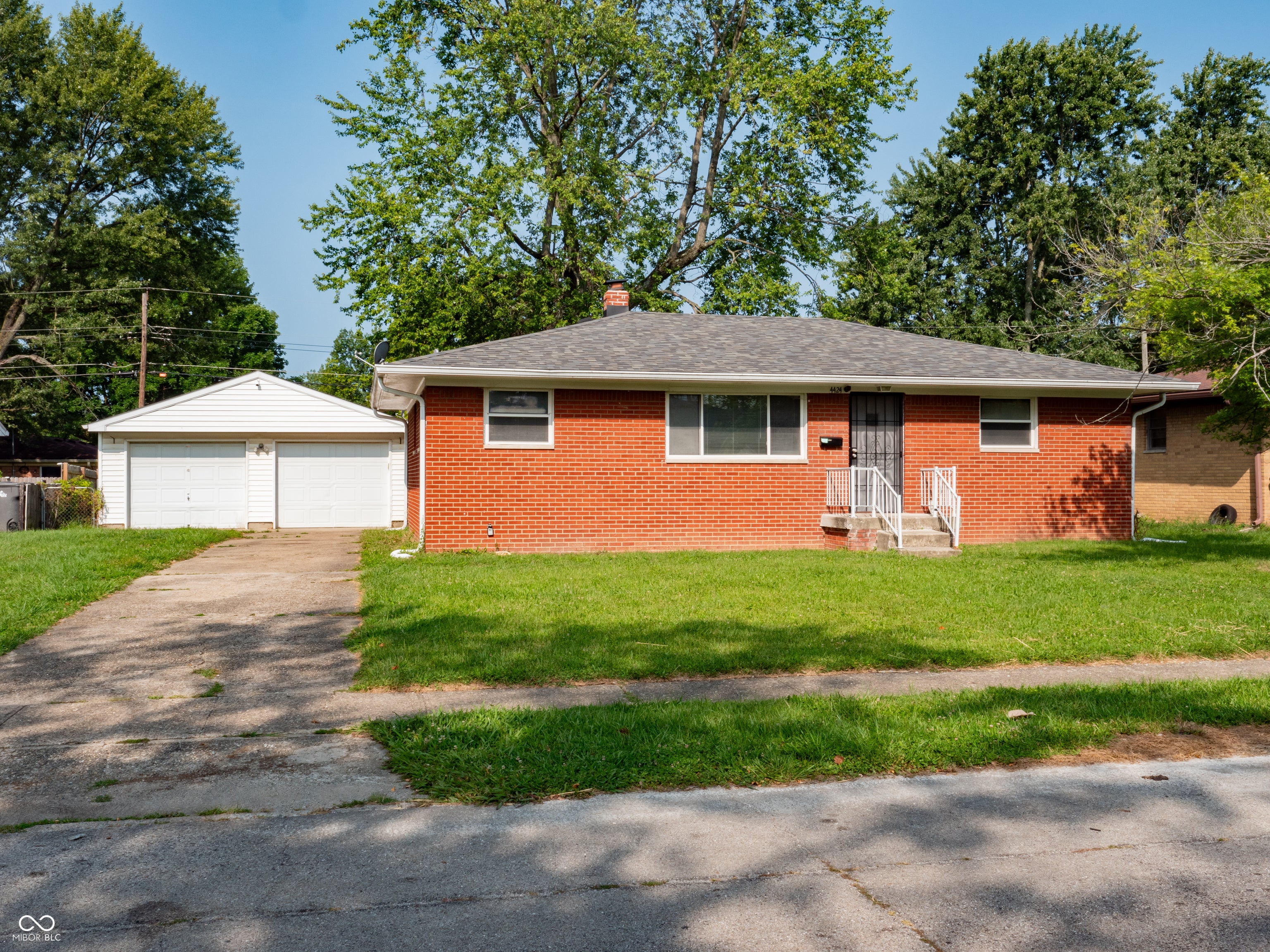 4424 N Edmondson Avenue, Indianapolis