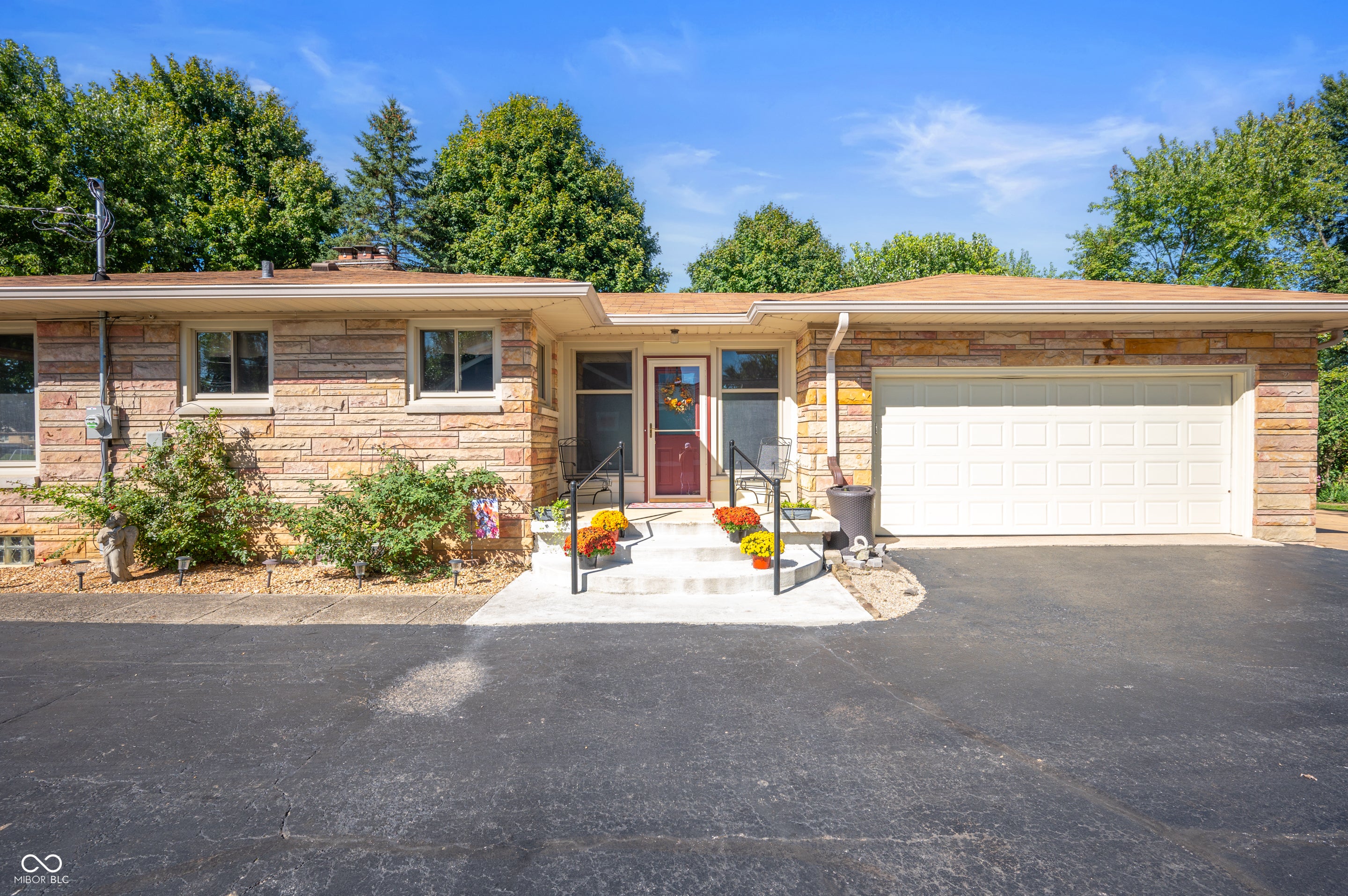 6643 Mcfarland Road, Indianapolis