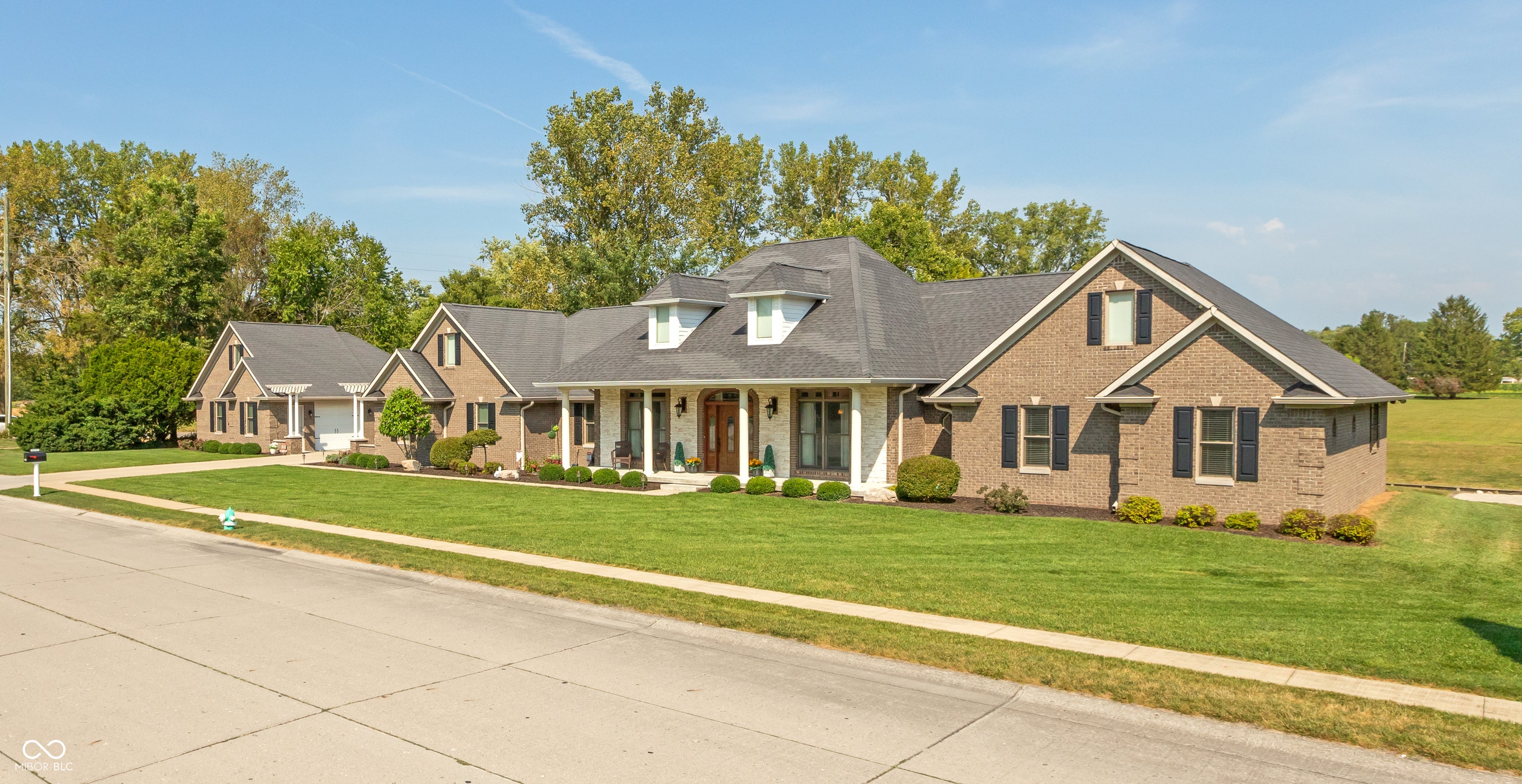 6017 Quail Creek Boulevard, Indianapolis