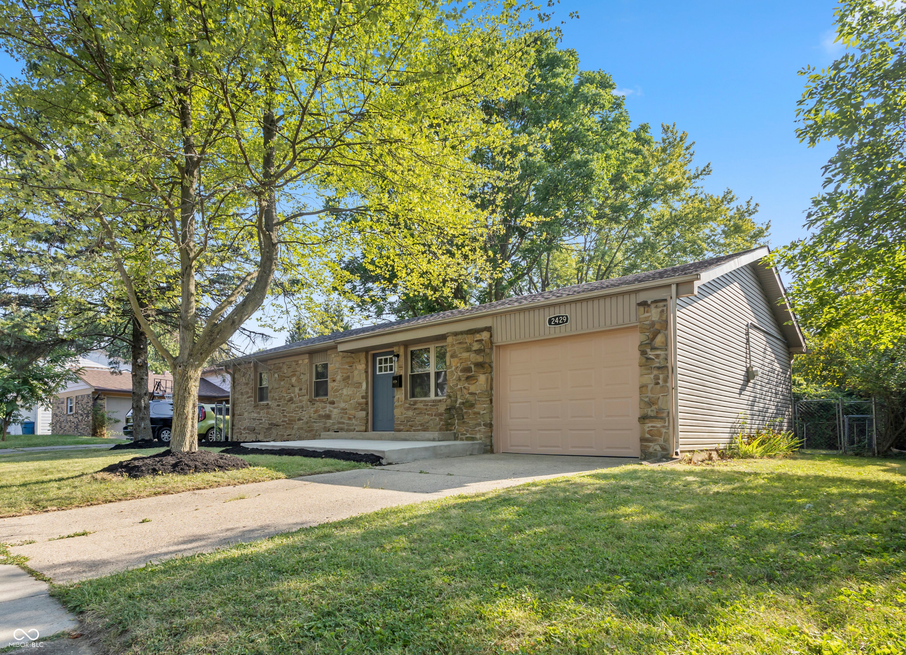 2429 Larnie Lane, Indianapolis