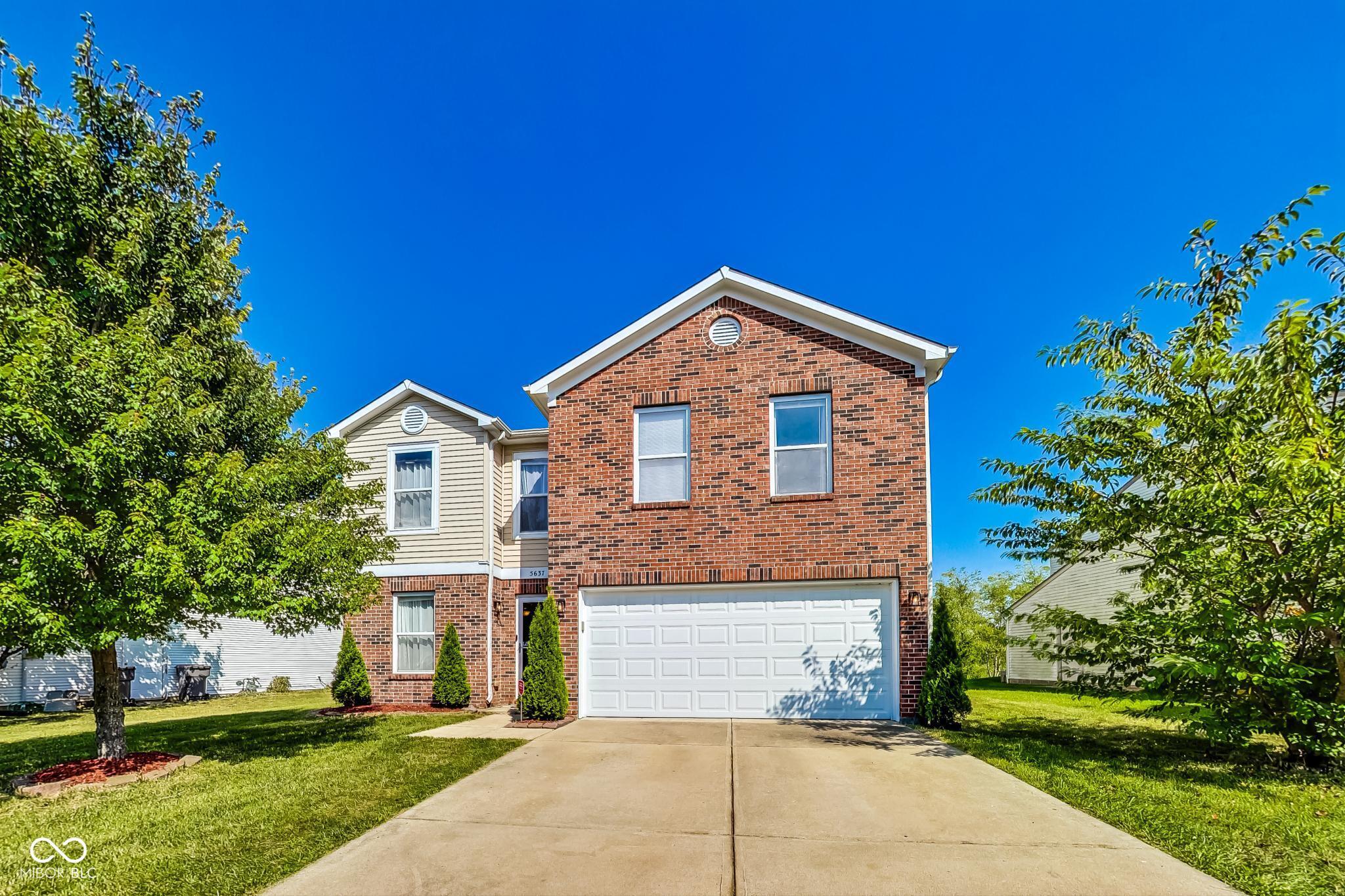 5637 Grassy Bank Drive, Indianapolis