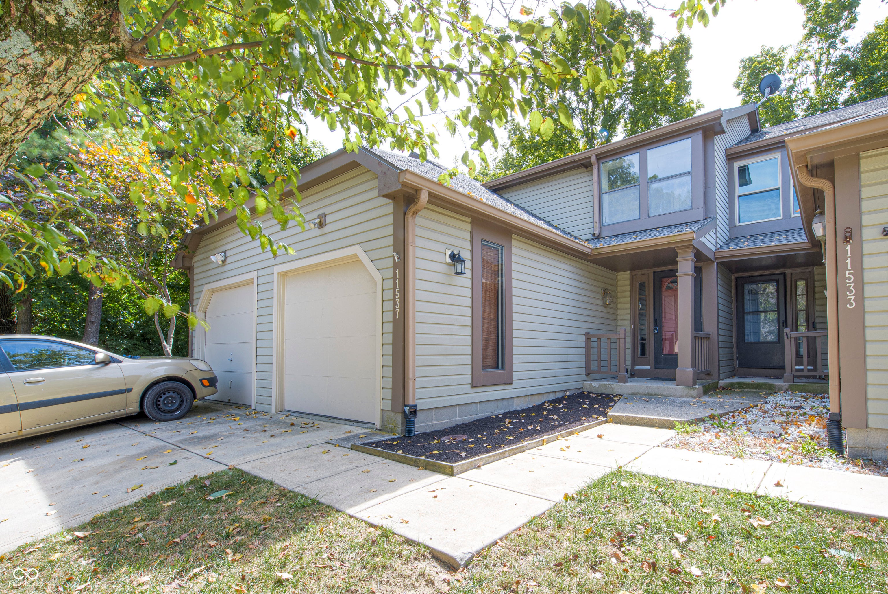 11537 Sunset Cove Lane, Indianapolis