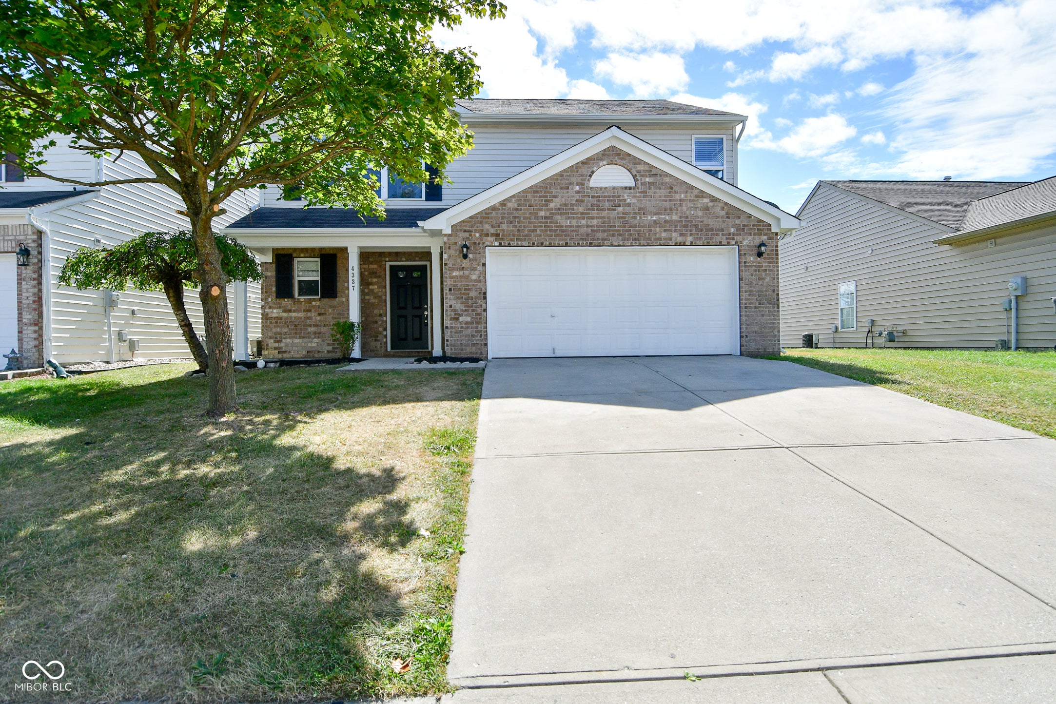 4337 Valley Trace Drive, Indianapolis