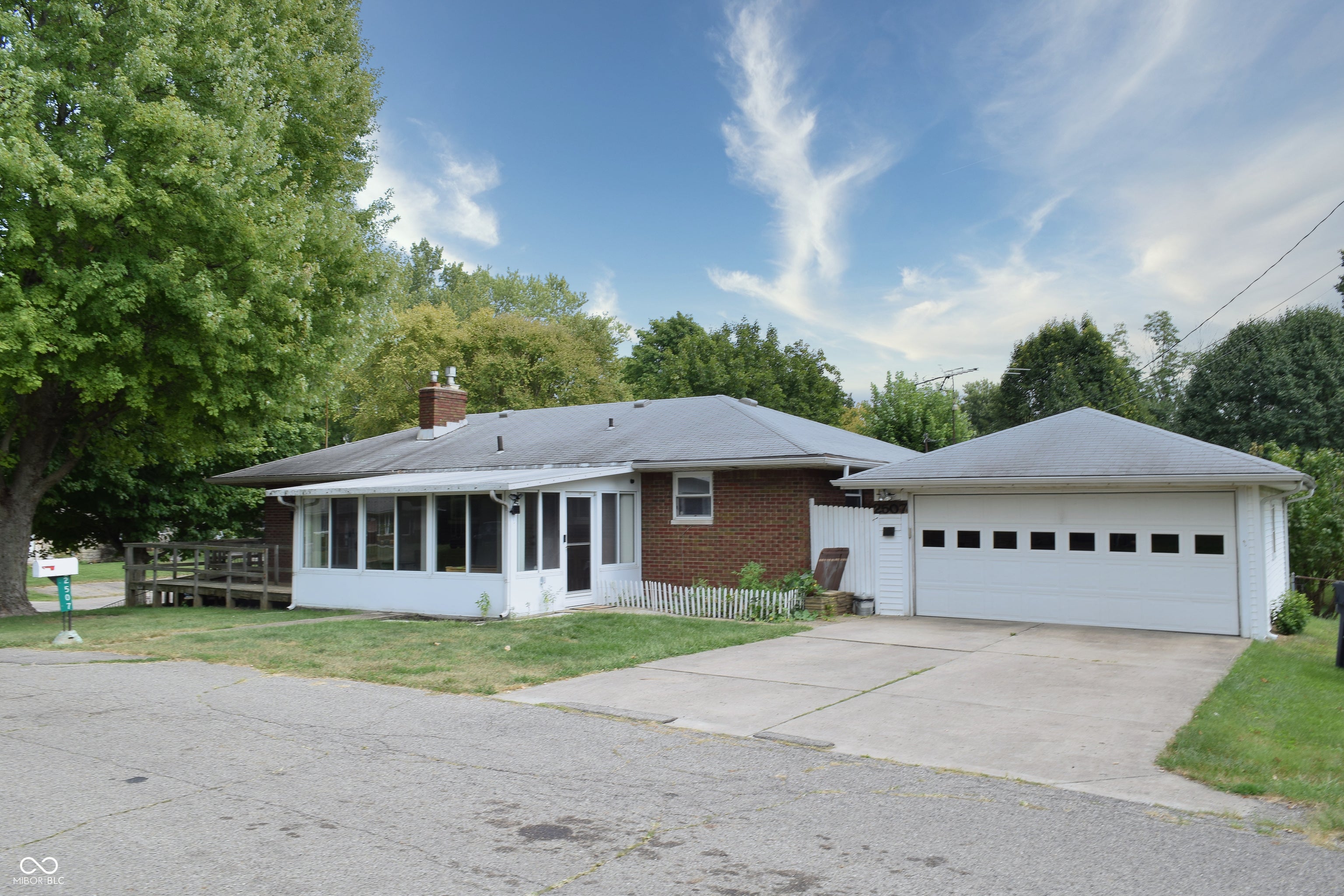 2507 E 35th Street, Anderson