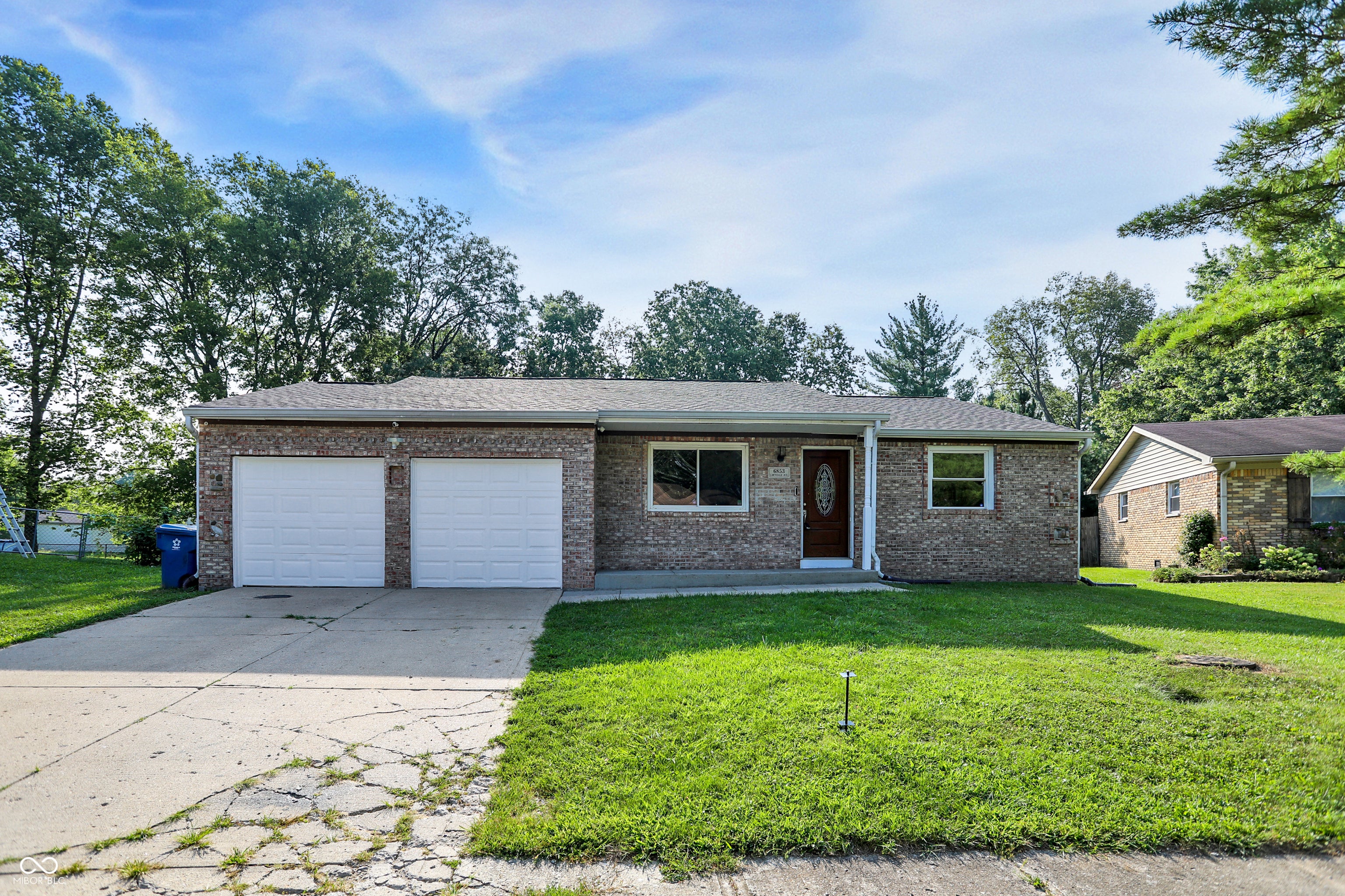 6853 S Lawndale Avenue, Indianapolis