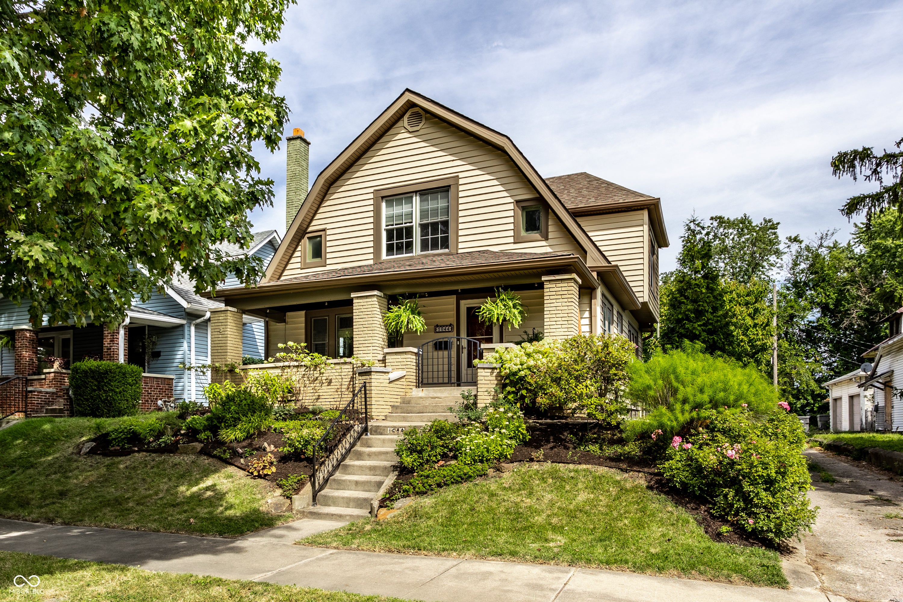 1044 E Garfield Drive, Indianapolis