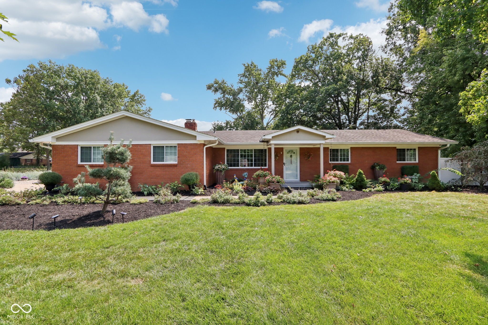 5055 E 68th Street, Indianapolis