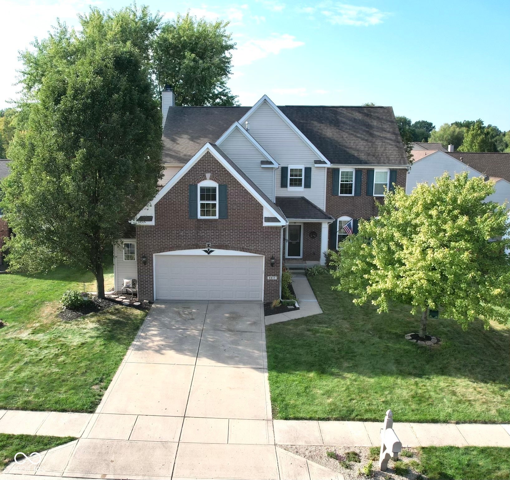 9917 Rainbow Falls Lane, Fishers