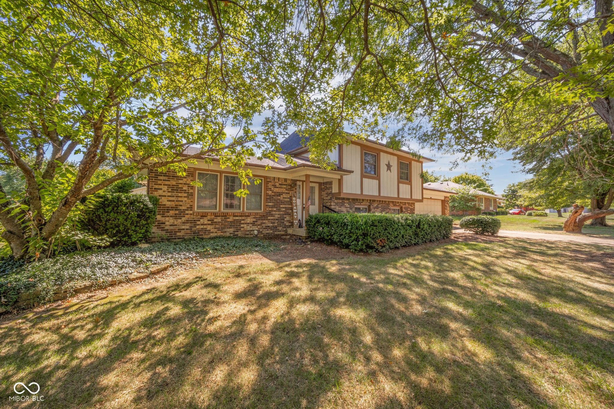 795 Whispering Trail, Greenwood