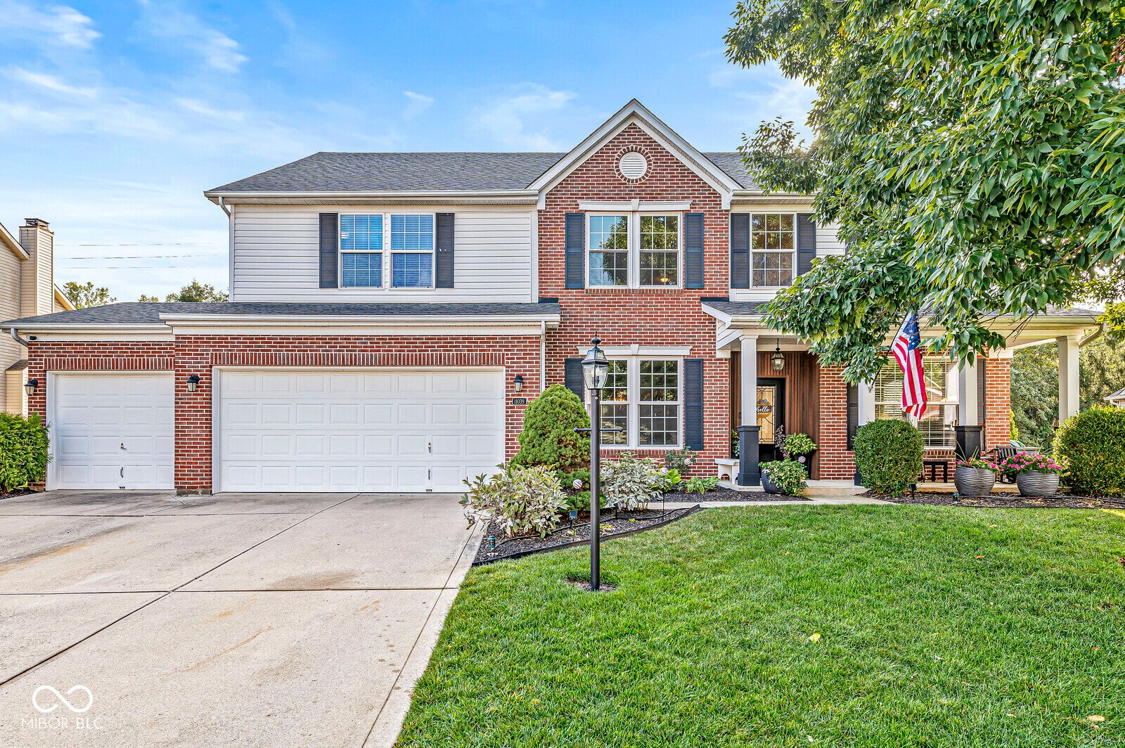 11039 Silvertree Court, Fishers