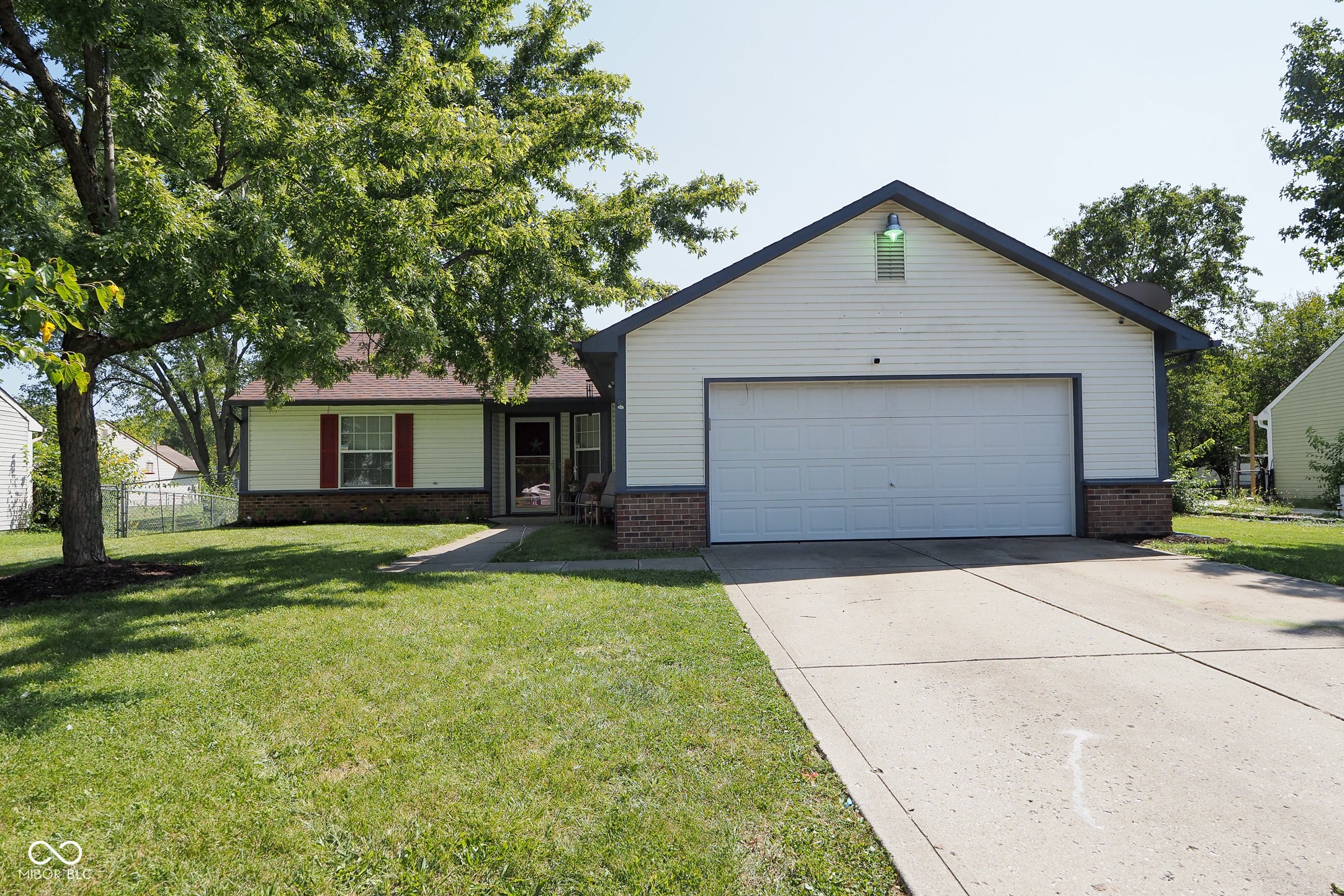 5039 Donner Lane, Indianapolis