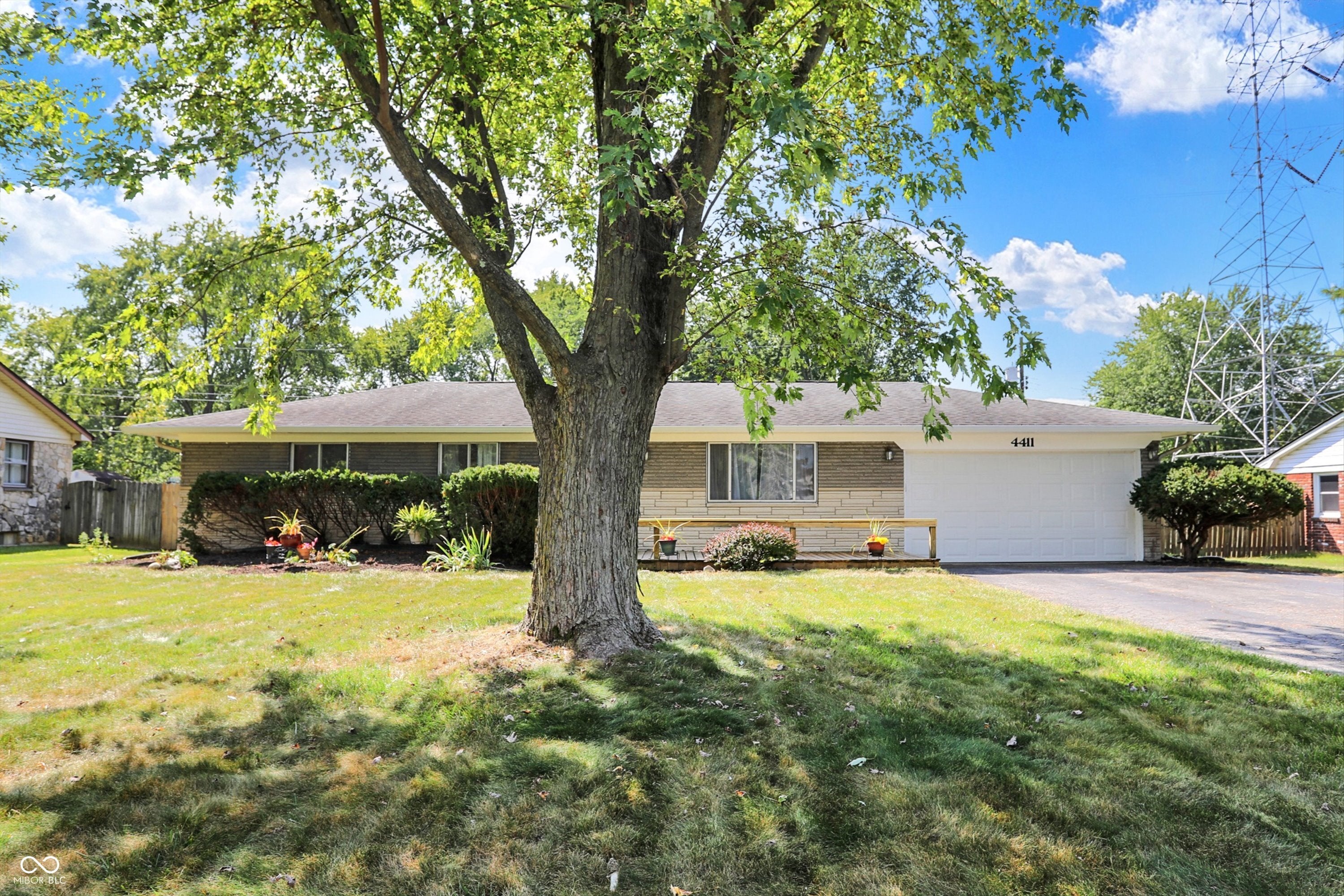 4411 Busy Bee Lane, Indianapolis