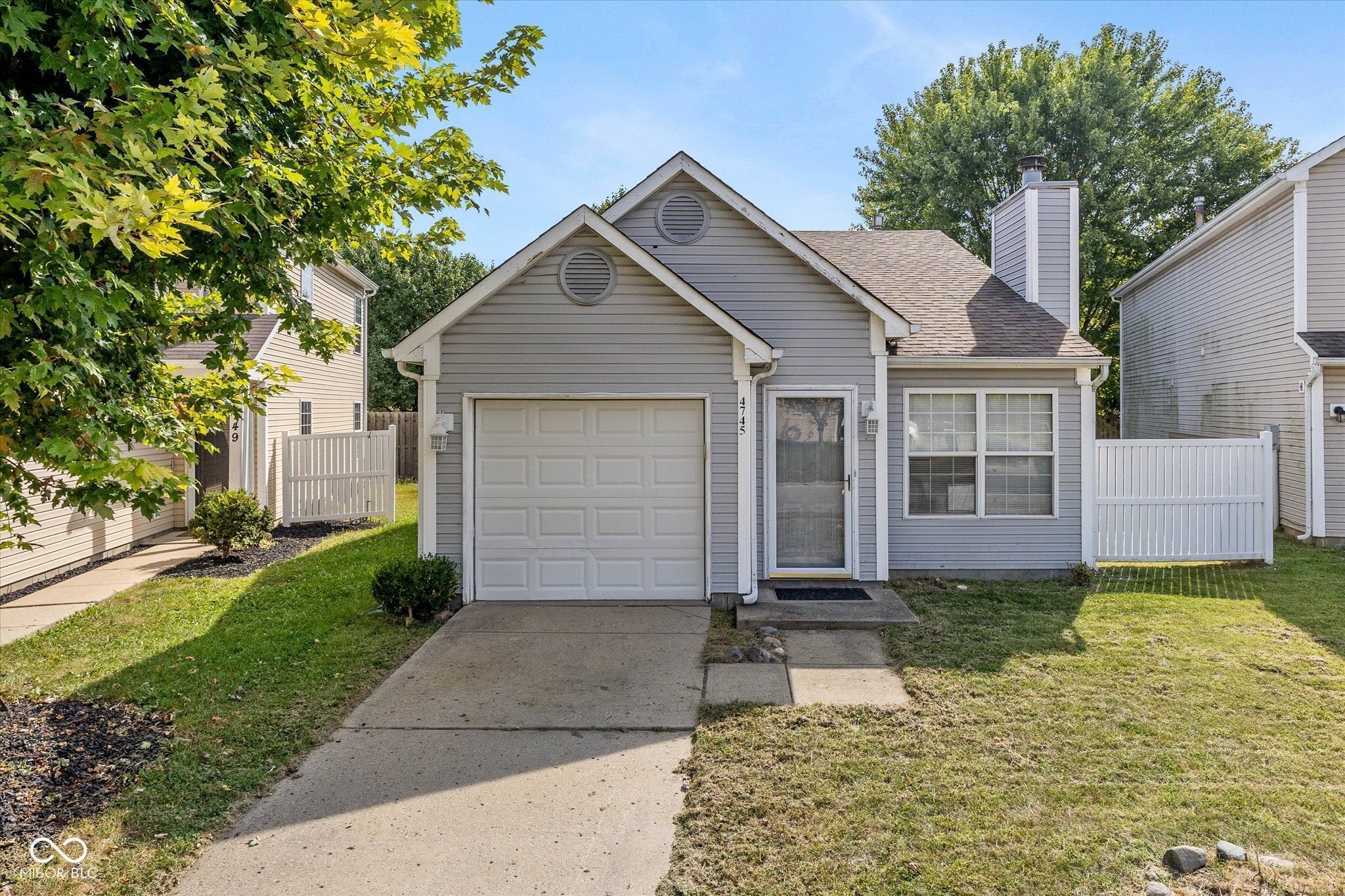 4745 Ossington Court, Indianapolis