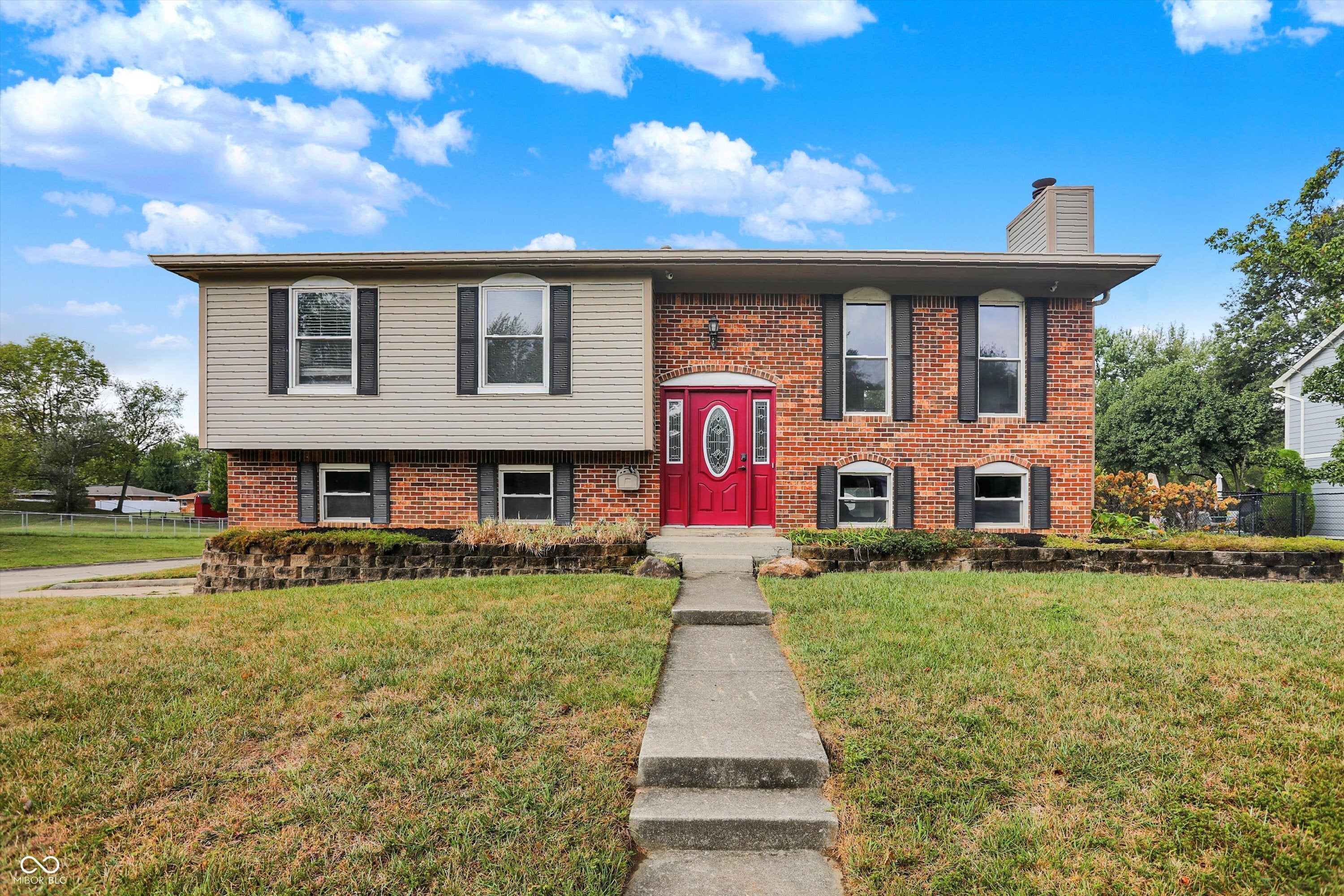 7034 Chimney Rock Court, Indianapolis