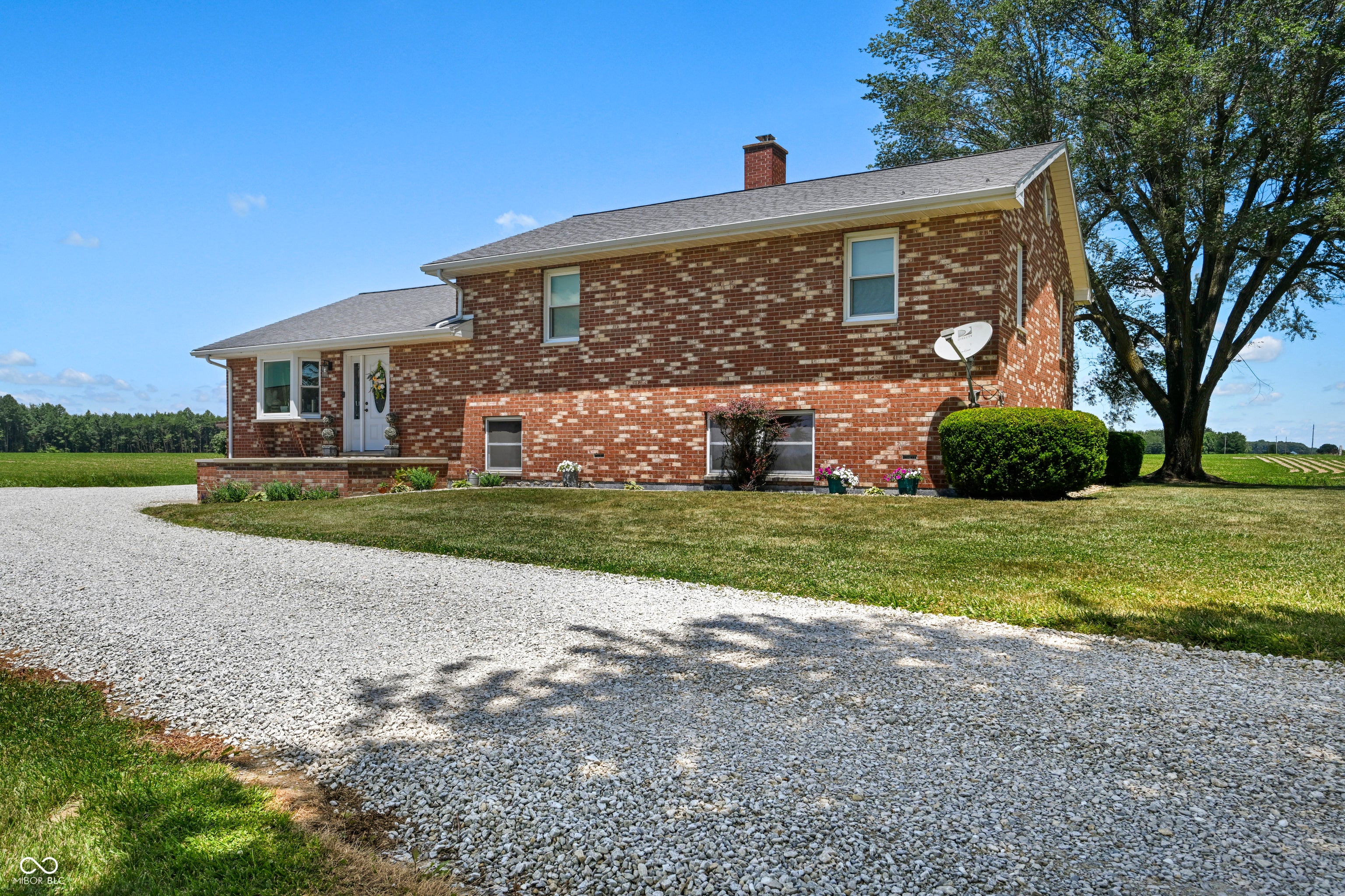 6827 S County Road 150 E, Greensburg