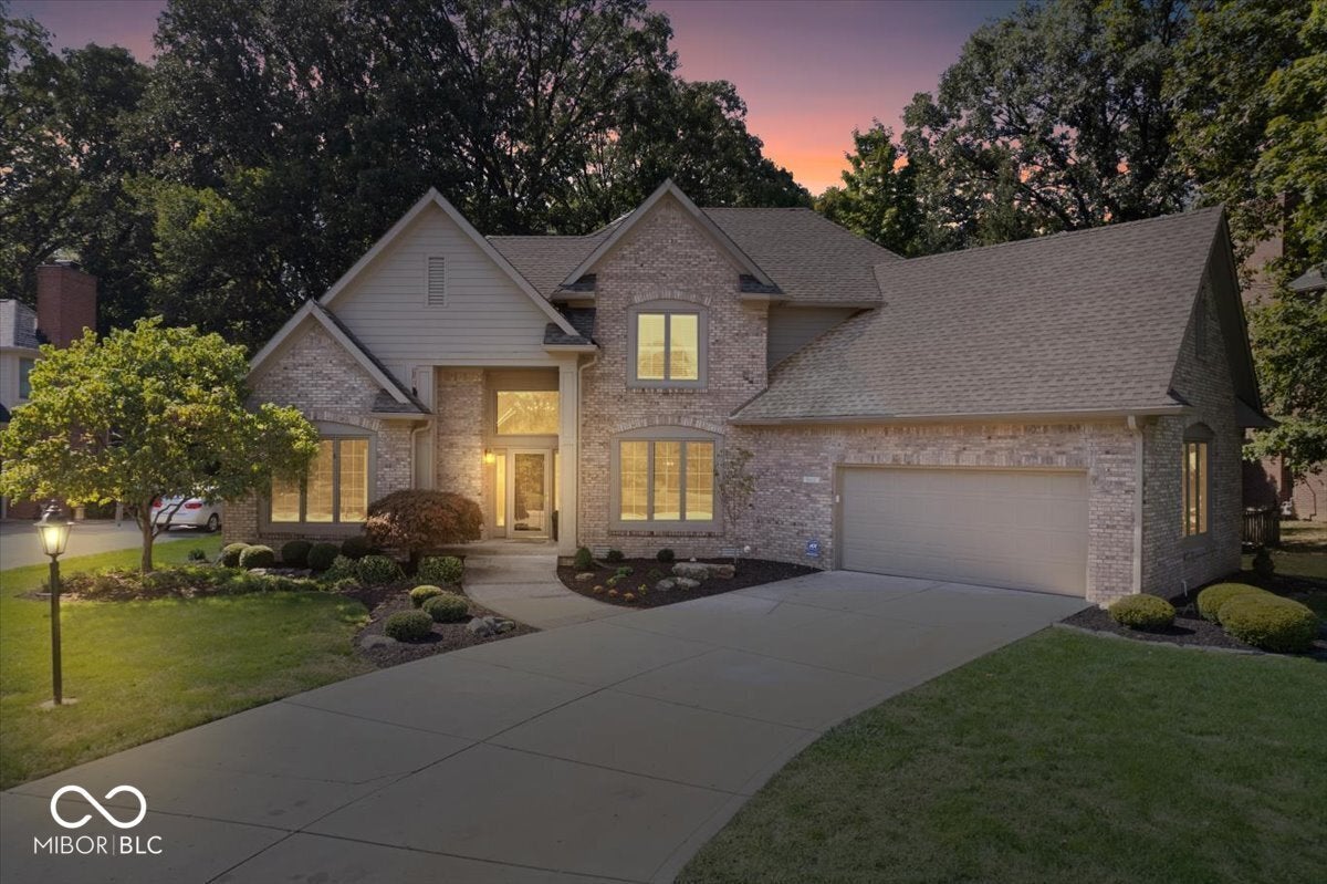 9818 Woodlands Drive, Fishers