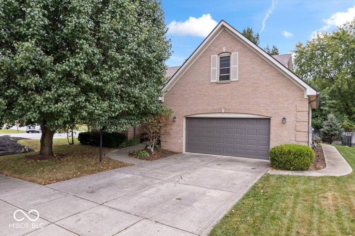 5454 Rosebrock Lane, Indianapolis