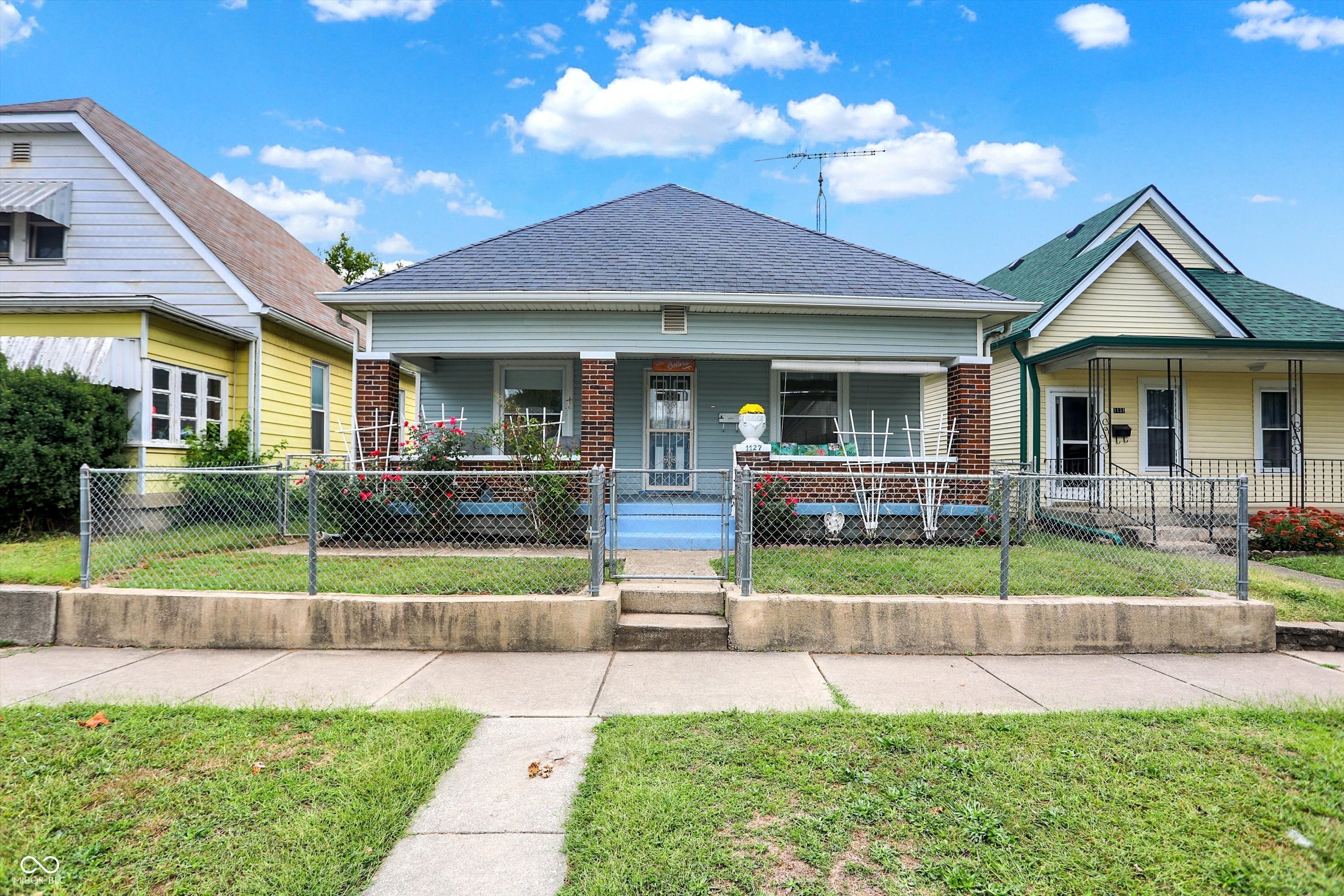 1127 S Pershing Avenue, Indianapolis