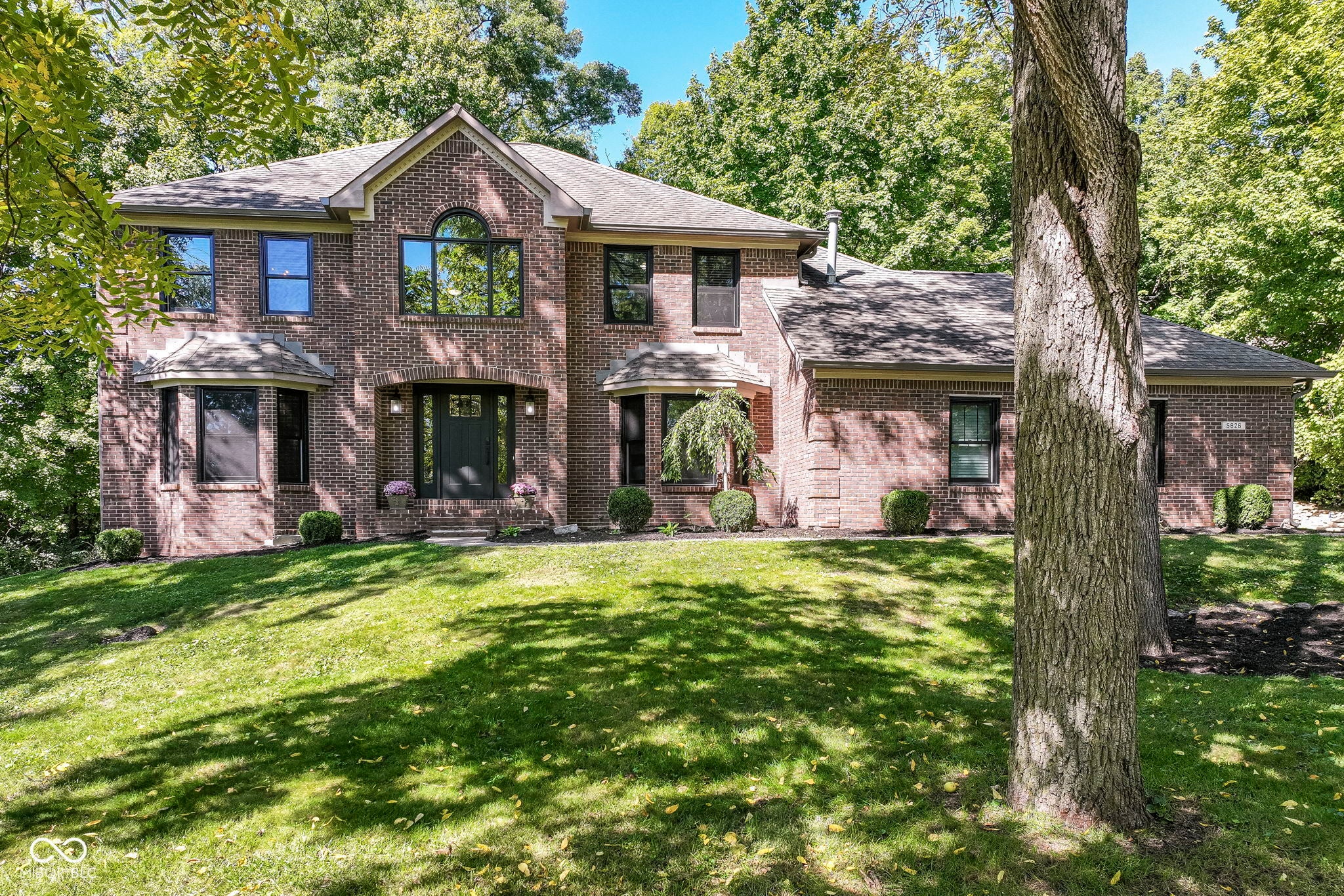 5826 Winding Way Lane, Indianapolis