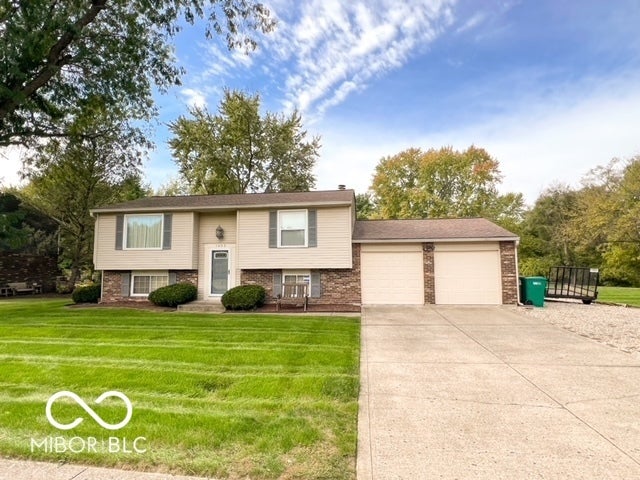 1402 Hornaday Road, Brownsburg