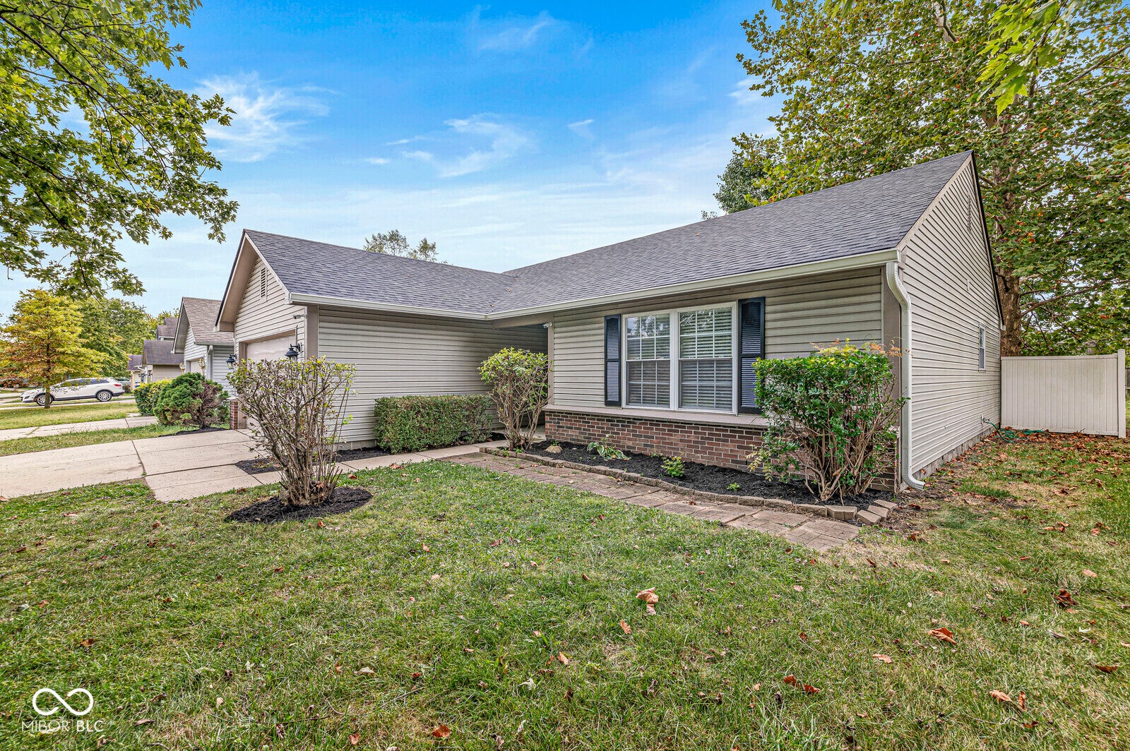 5980 Sycamore Forge Drive, Indianapolis