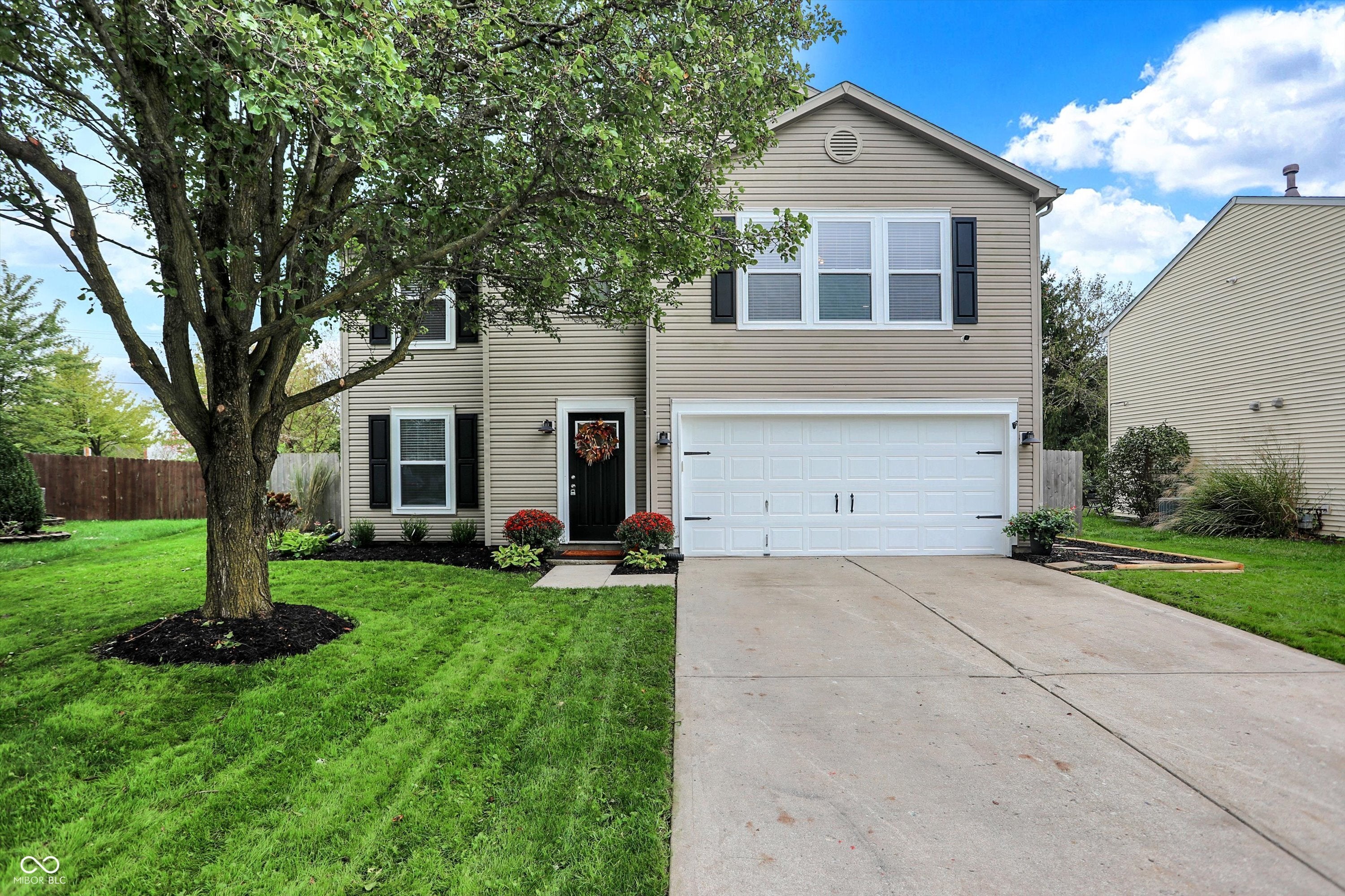 10269 Apple Blossom Circle, Fishers