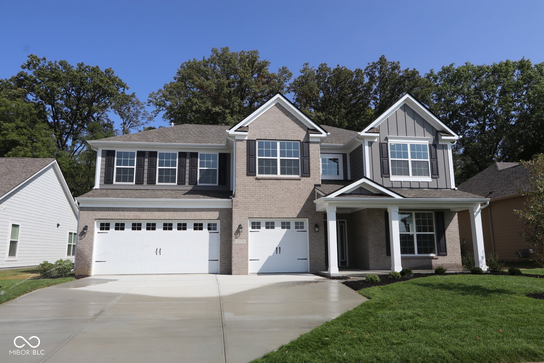 10534 Oak Bend Boulevard, Indianapolis