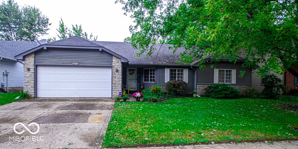 10154 E Park Stream Drive, Indianapolis