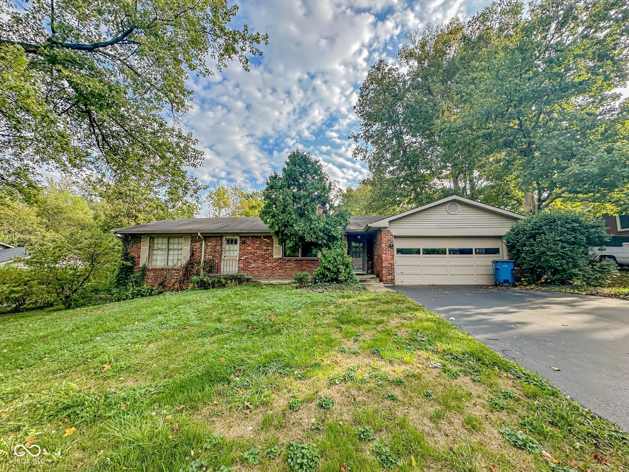 6937 Carlsen Avenue, Indianapolis