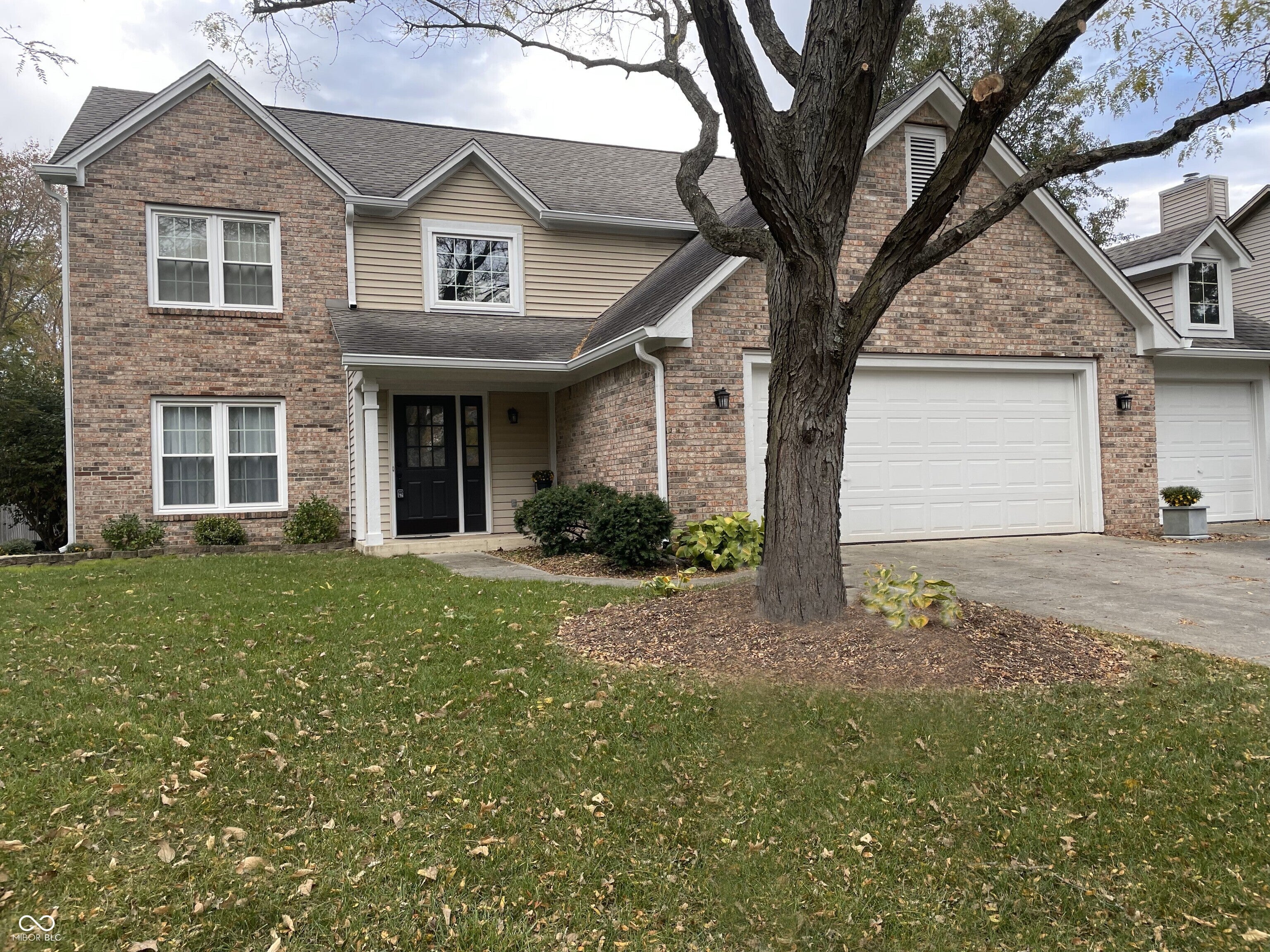 6500 Manchester Drive, Fishers