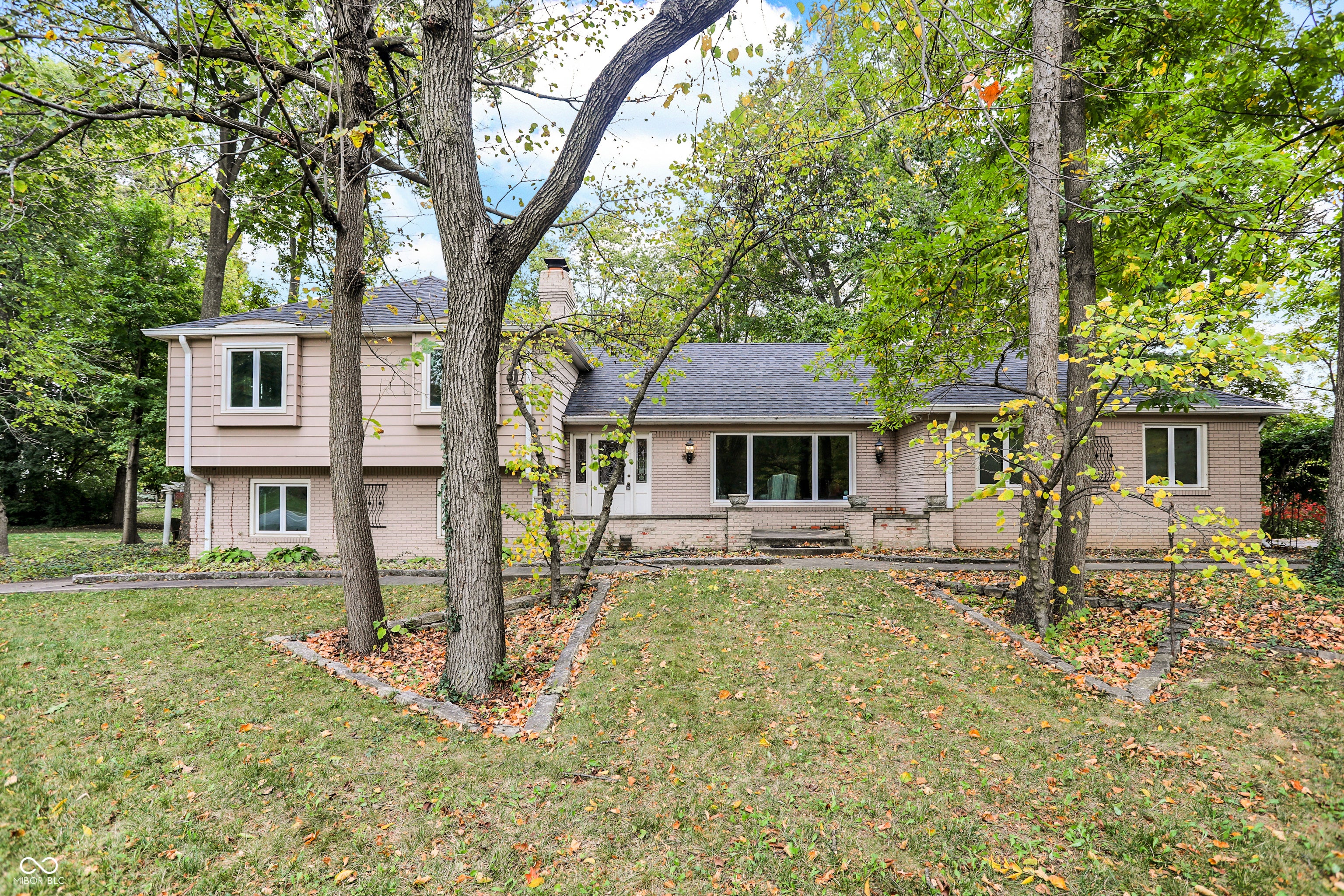 11035 W Lakeshore Drive, Carmel