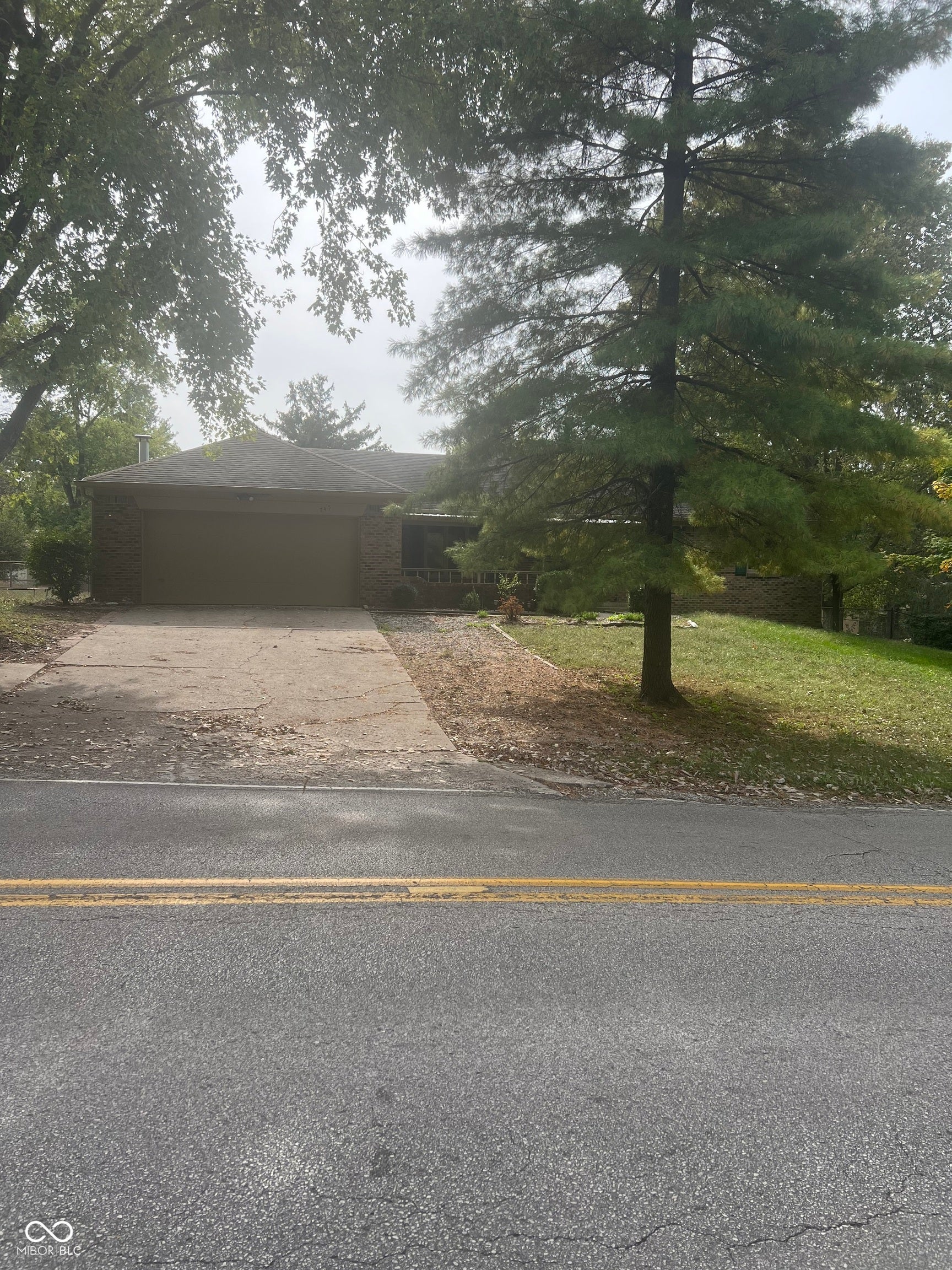 Photo of 745 W Banta Road Indianapolis, IN 46217