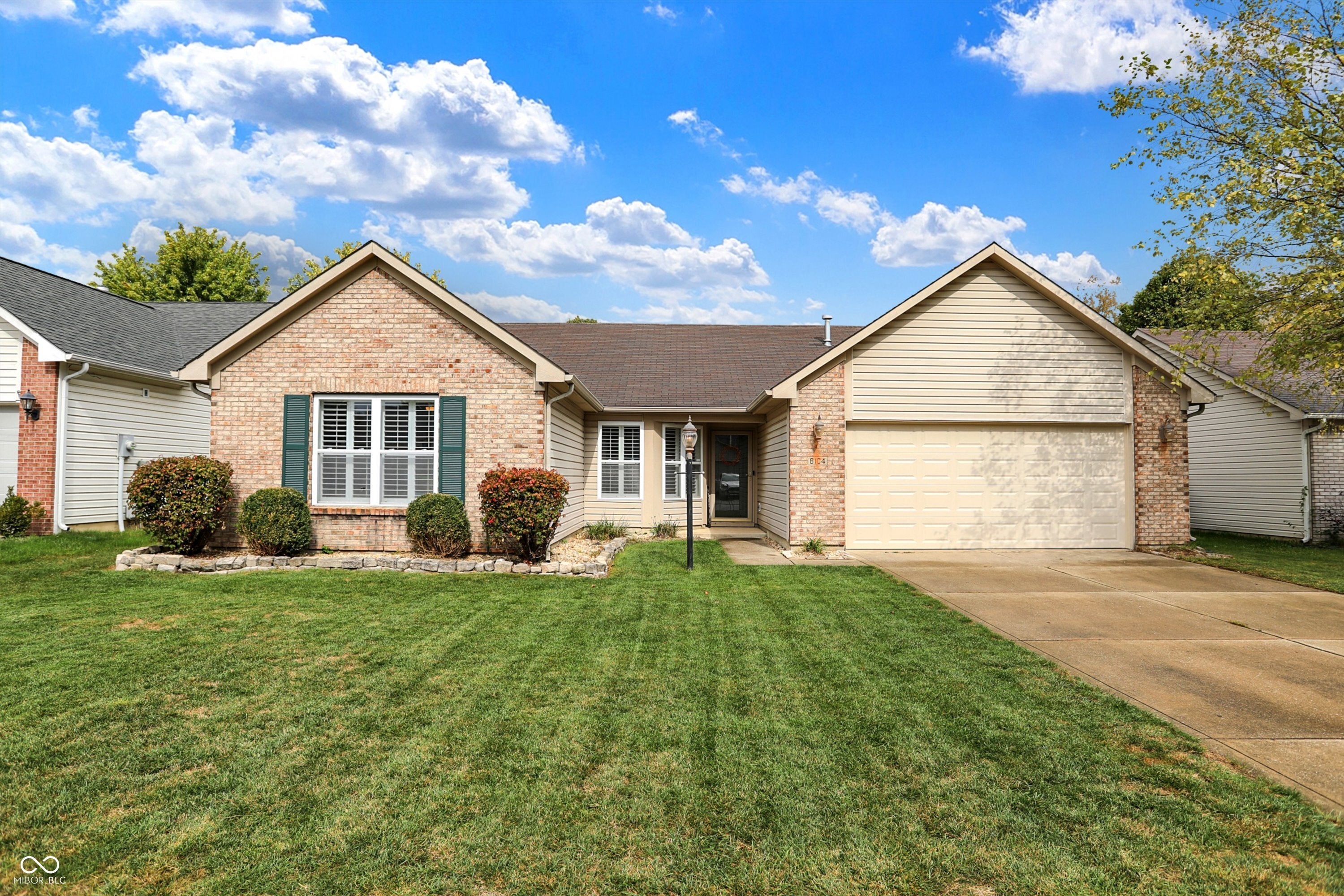 8104 Red Barn Court, Indianapolis