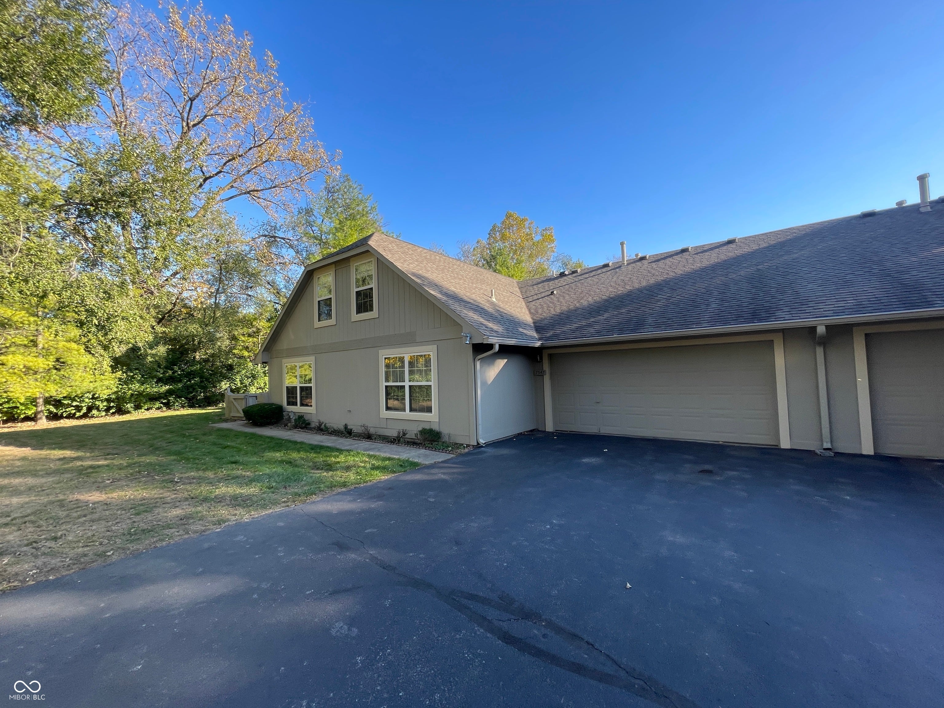 7547 Briarstone Drive, Indianapolis