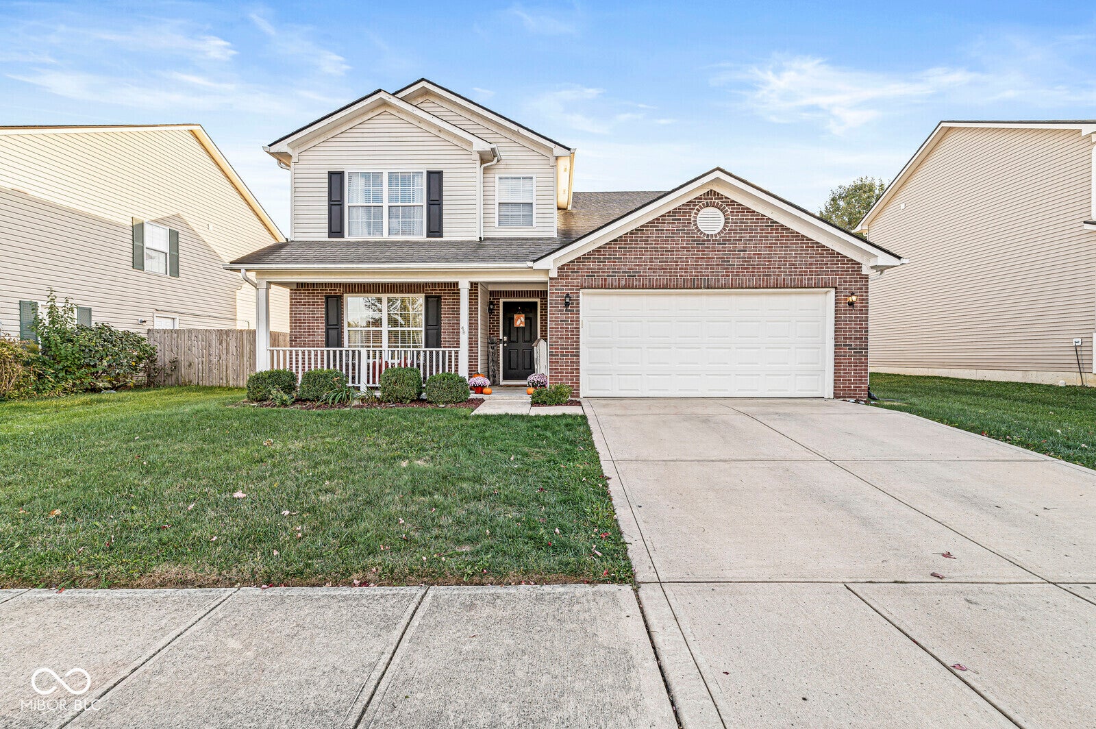 8383 Waterleaf Drive, Plainfield