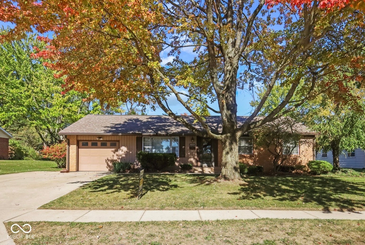 10244 Lawnhaven Drive, Indianapolis