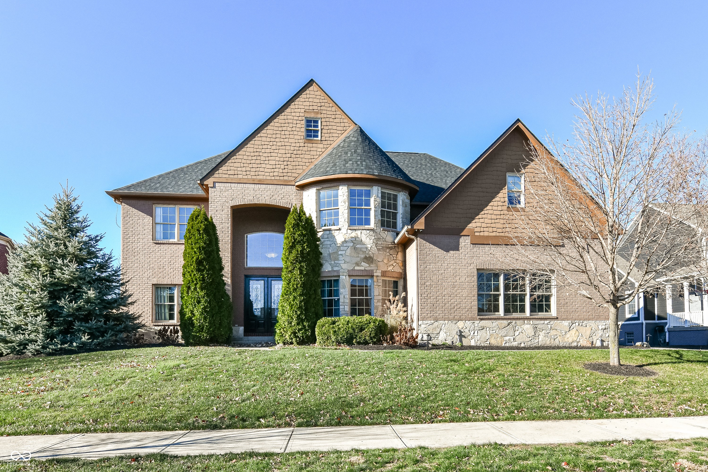 Photo of 10258 Forest Meadow Circle Fishers, IN 46040