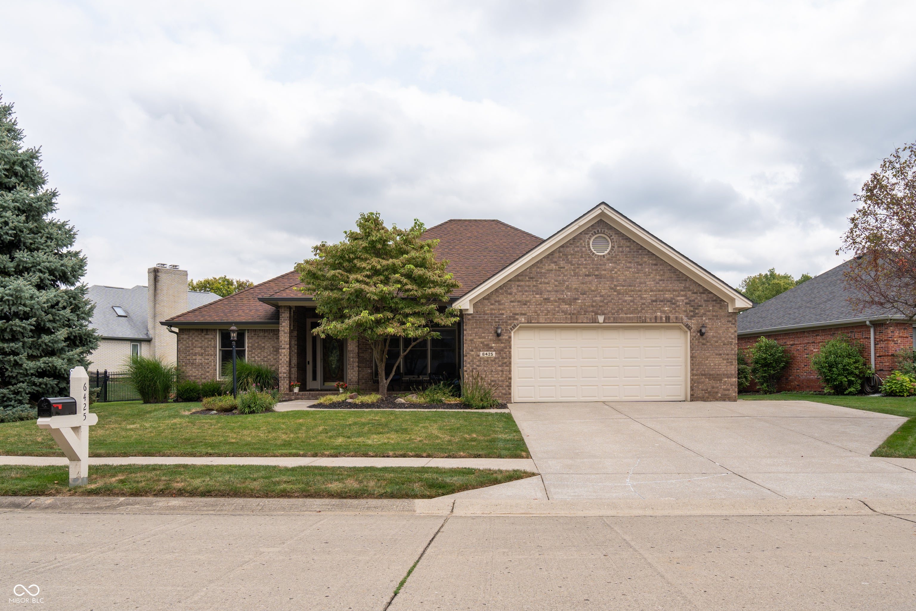 6425 Pheasant Drive, Indianapolis