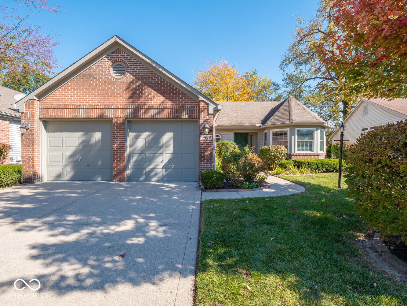 6469 Hunters Green Lane, Indianapolis