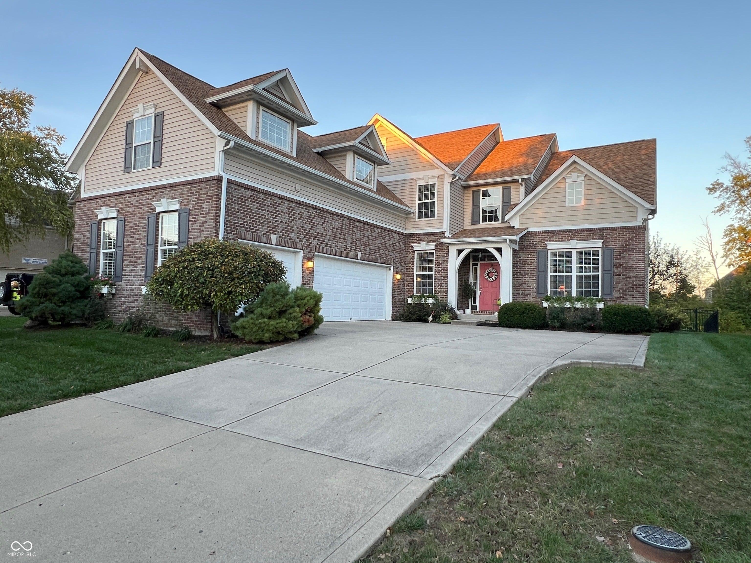 Photo of 12311 Eddington Place Fishers, IN 46037